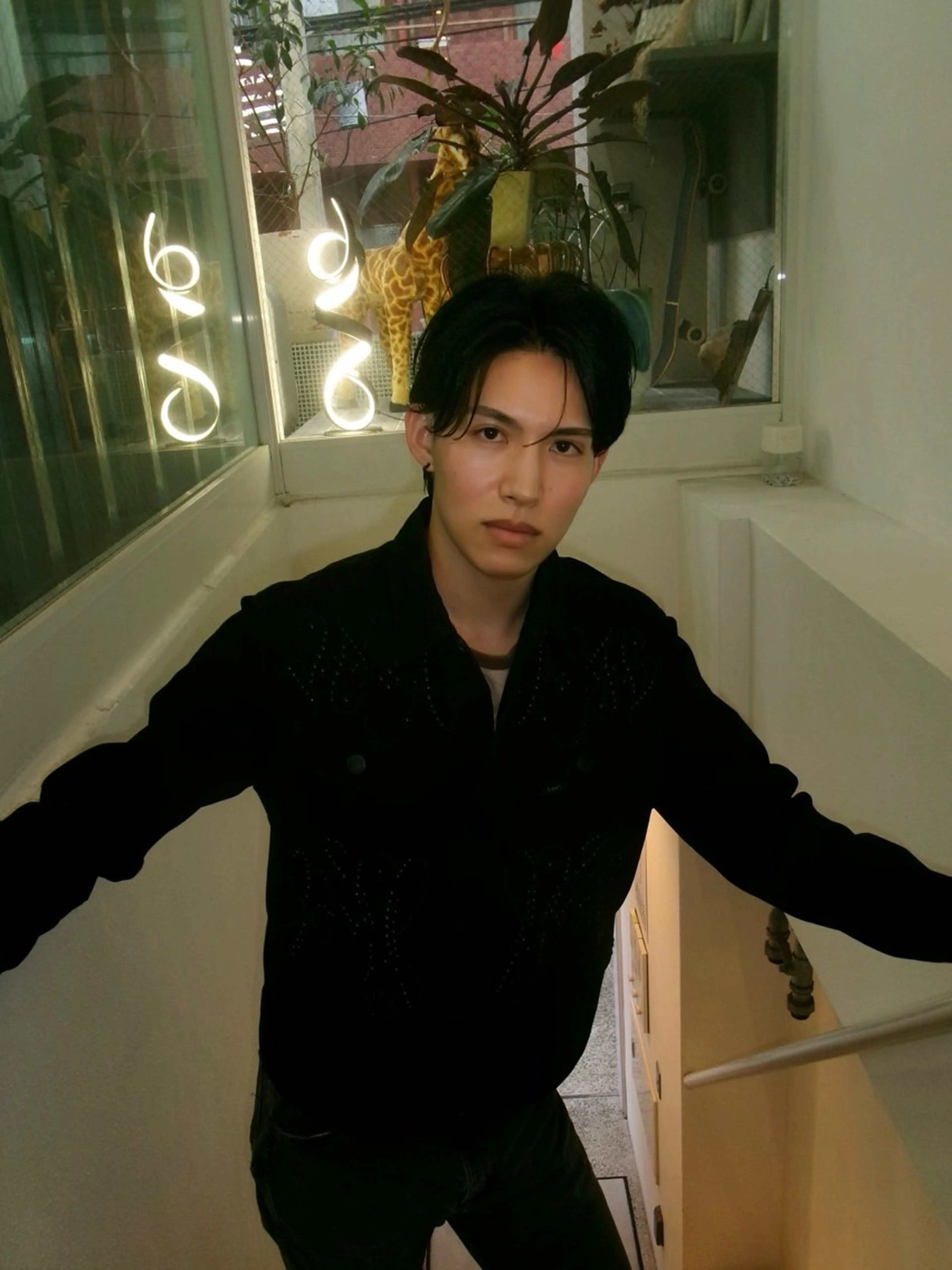 cheek！のアーバンナチュラルなスタイルになるカットの写真