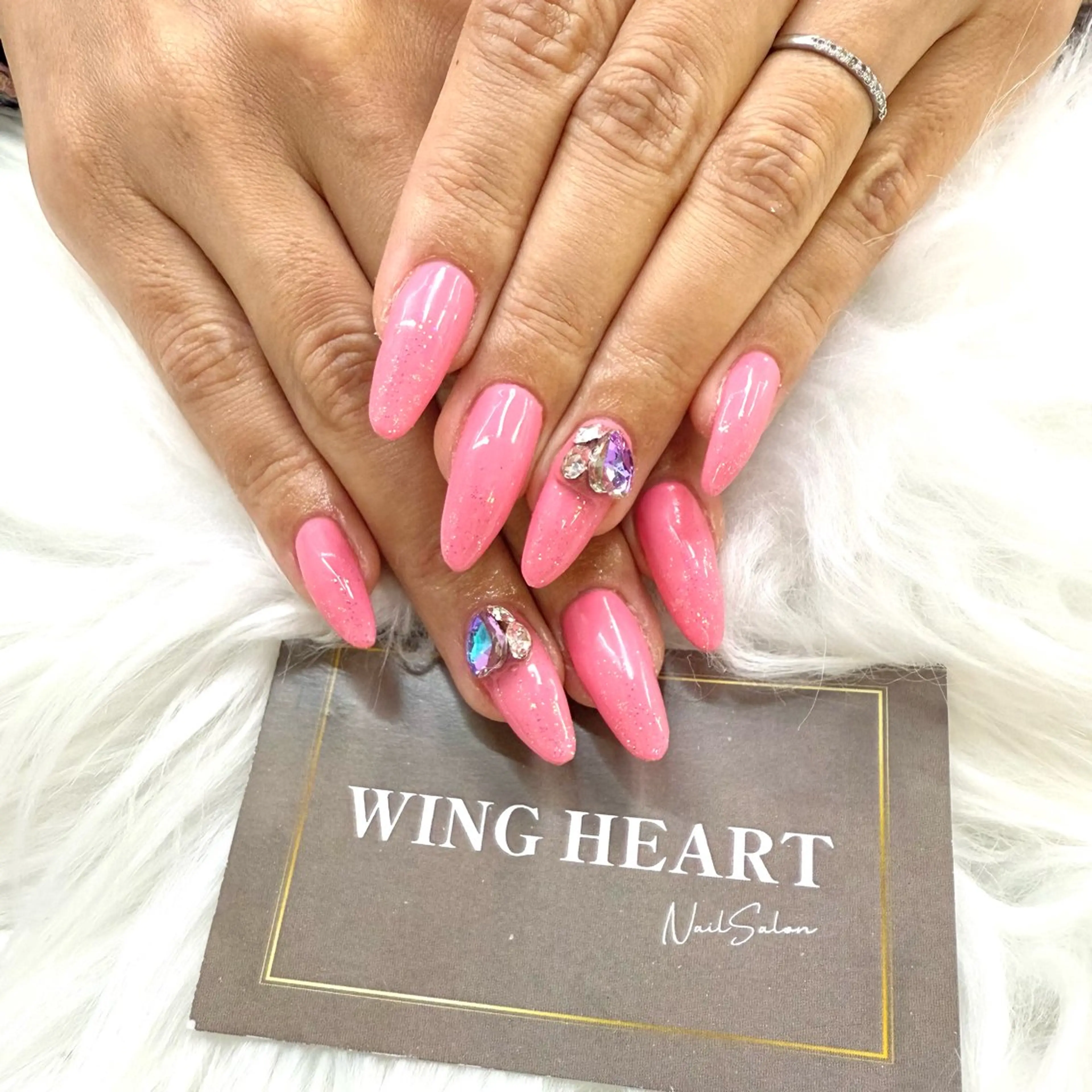 ネイル I. AYUMIのネイルデザイン