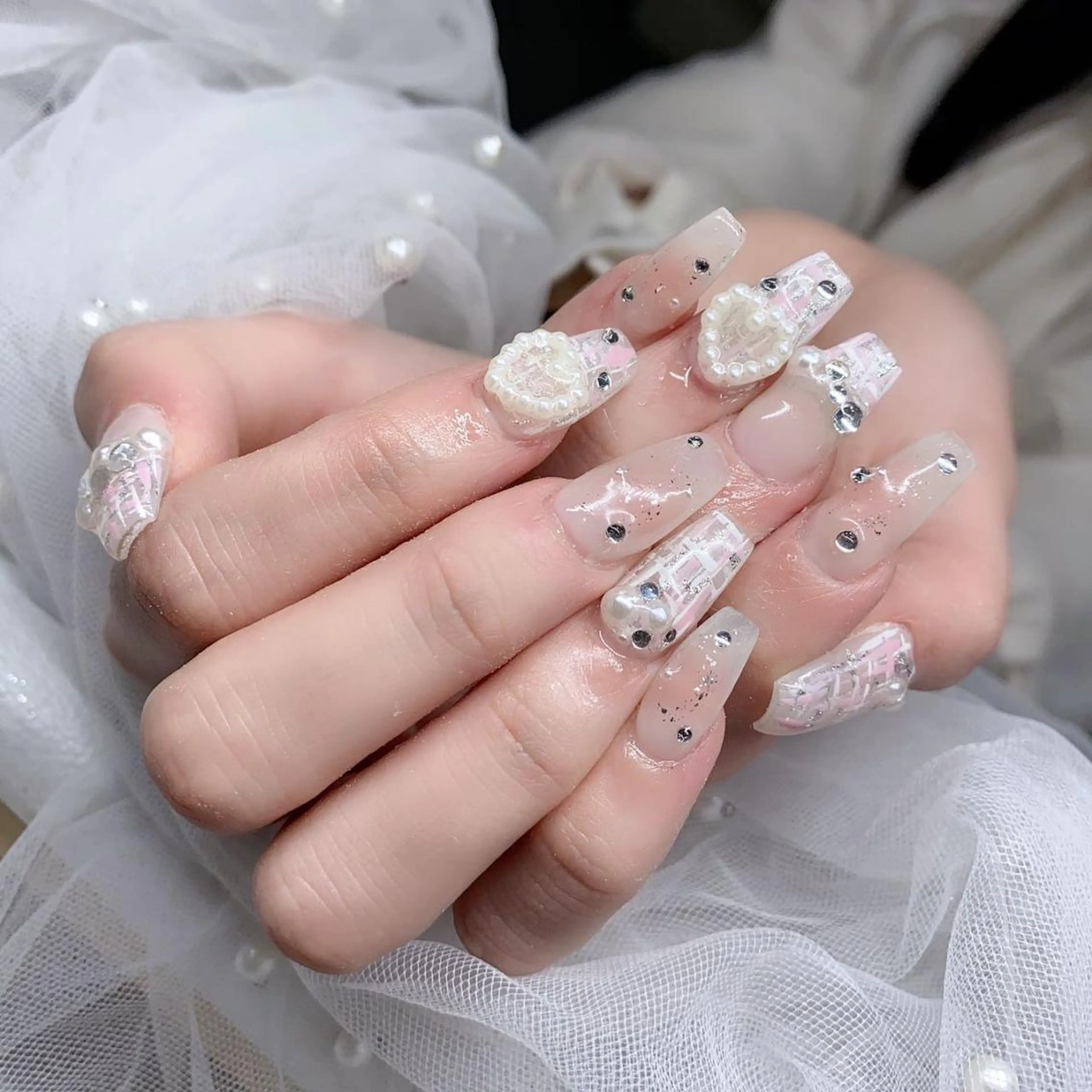 ネイル Queens PUPUのネイルデザイン