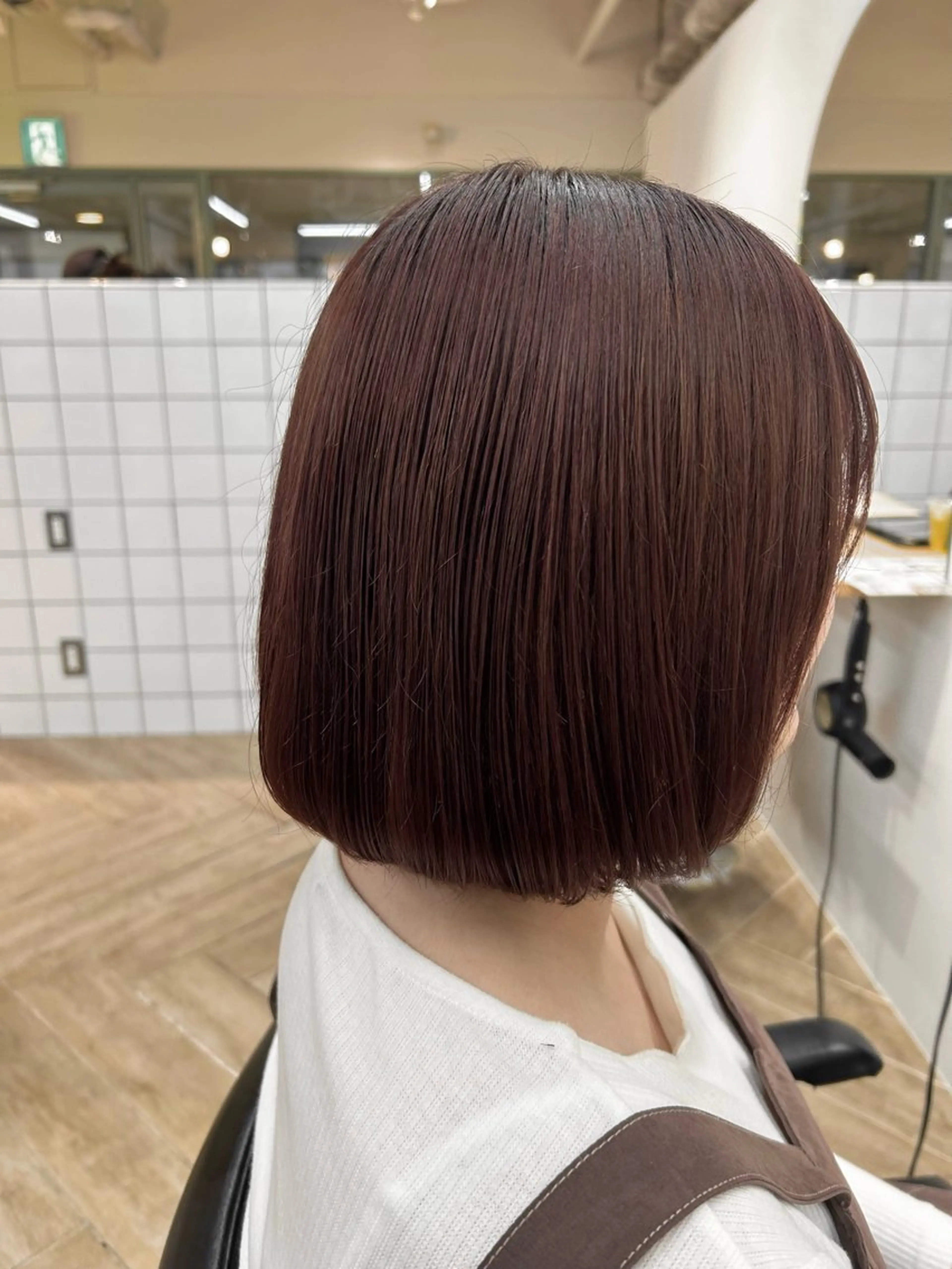 カラー ヘアカラー ベージュ/ダブルカラ ー/新潟駅/青柳萌果のヘアスタイル