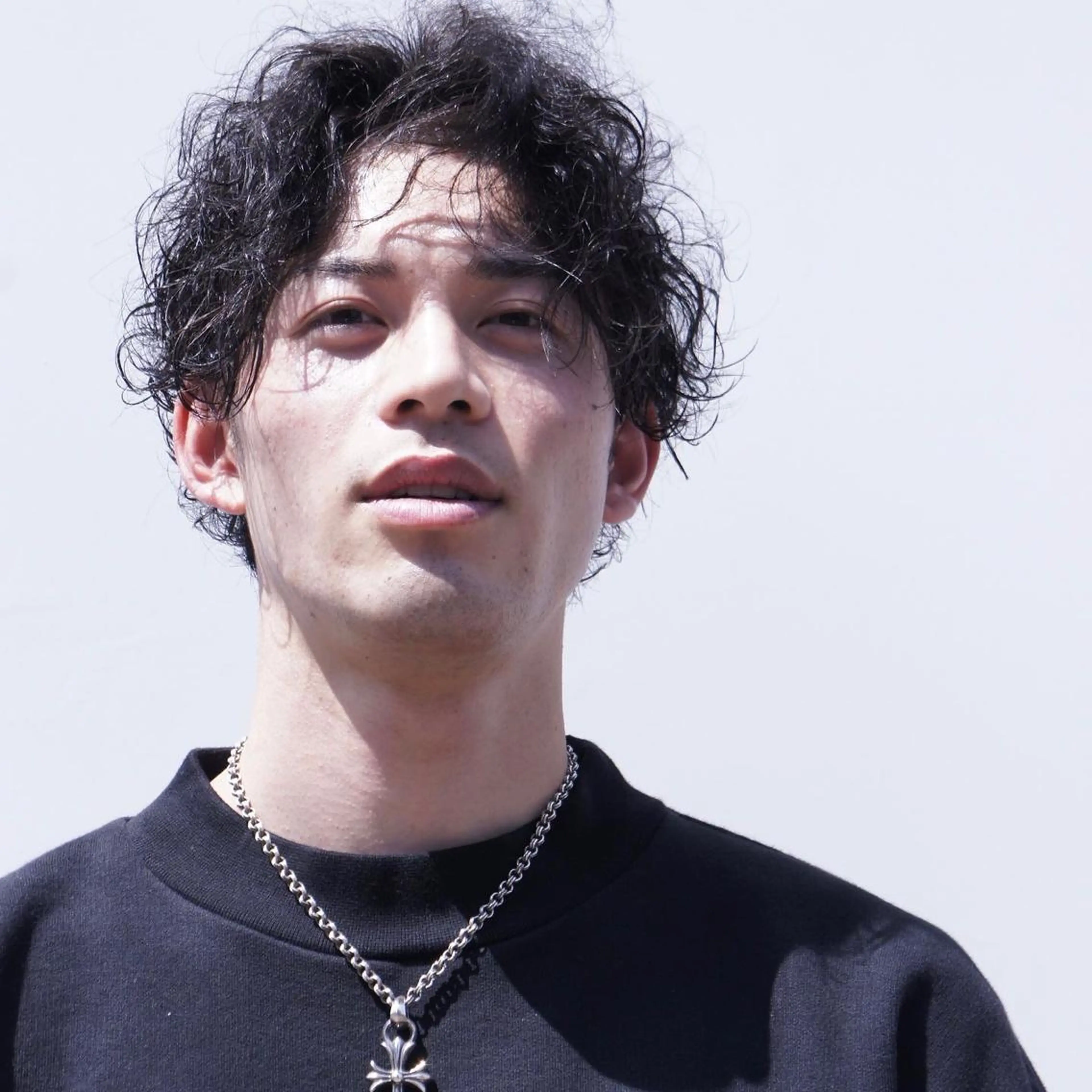 ミディアム パーマ メンズ HAIR AVENUE benkei 出戸店所属・メンズヘア専門 ウタカユウキのヘアスタイル