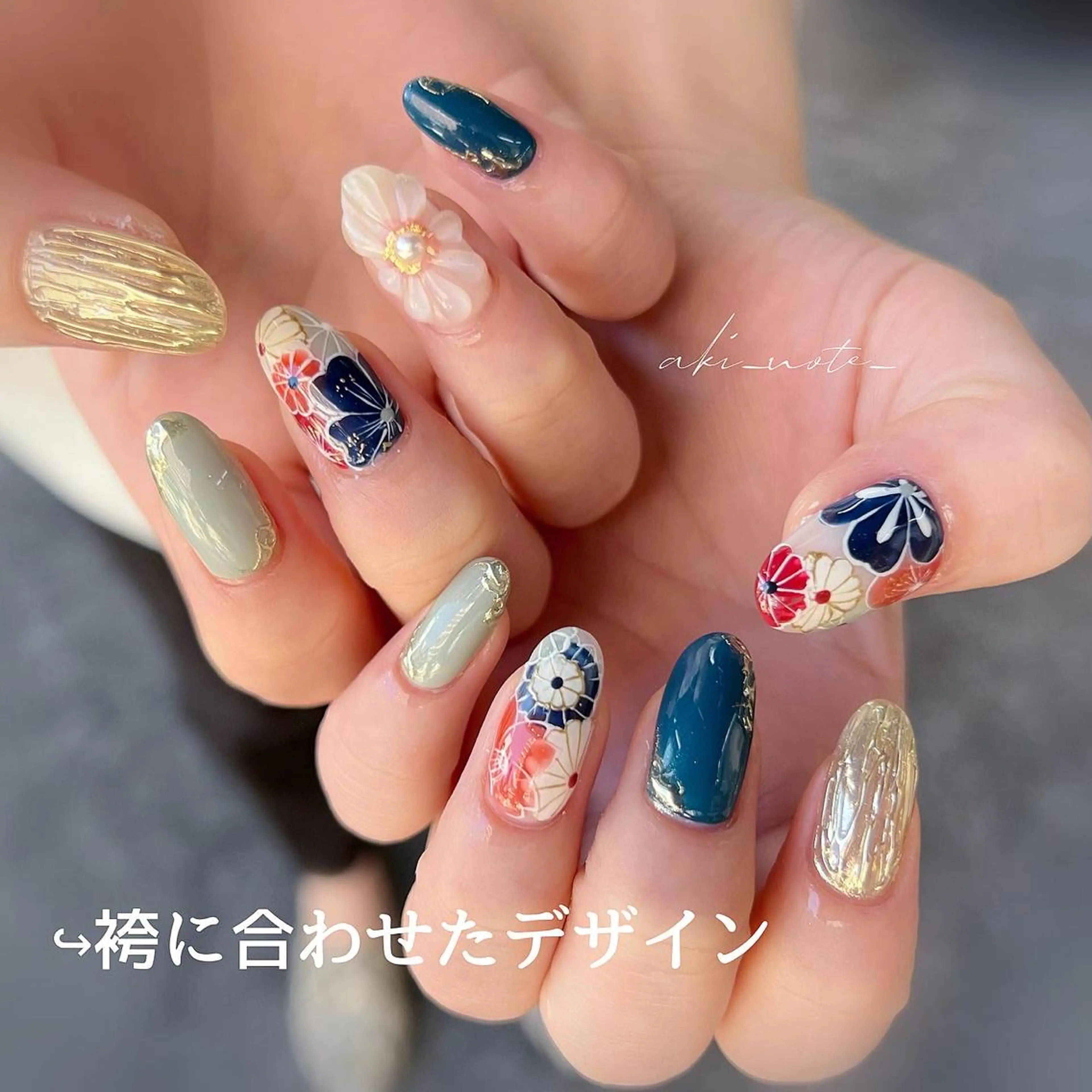 ネイル アートネイル 成人式 フラワーネイル 卒業式 ミラーネイル ハンドネイル フットネイル GRANDE大須 栄/店長 aki🌙のネイルデザイン