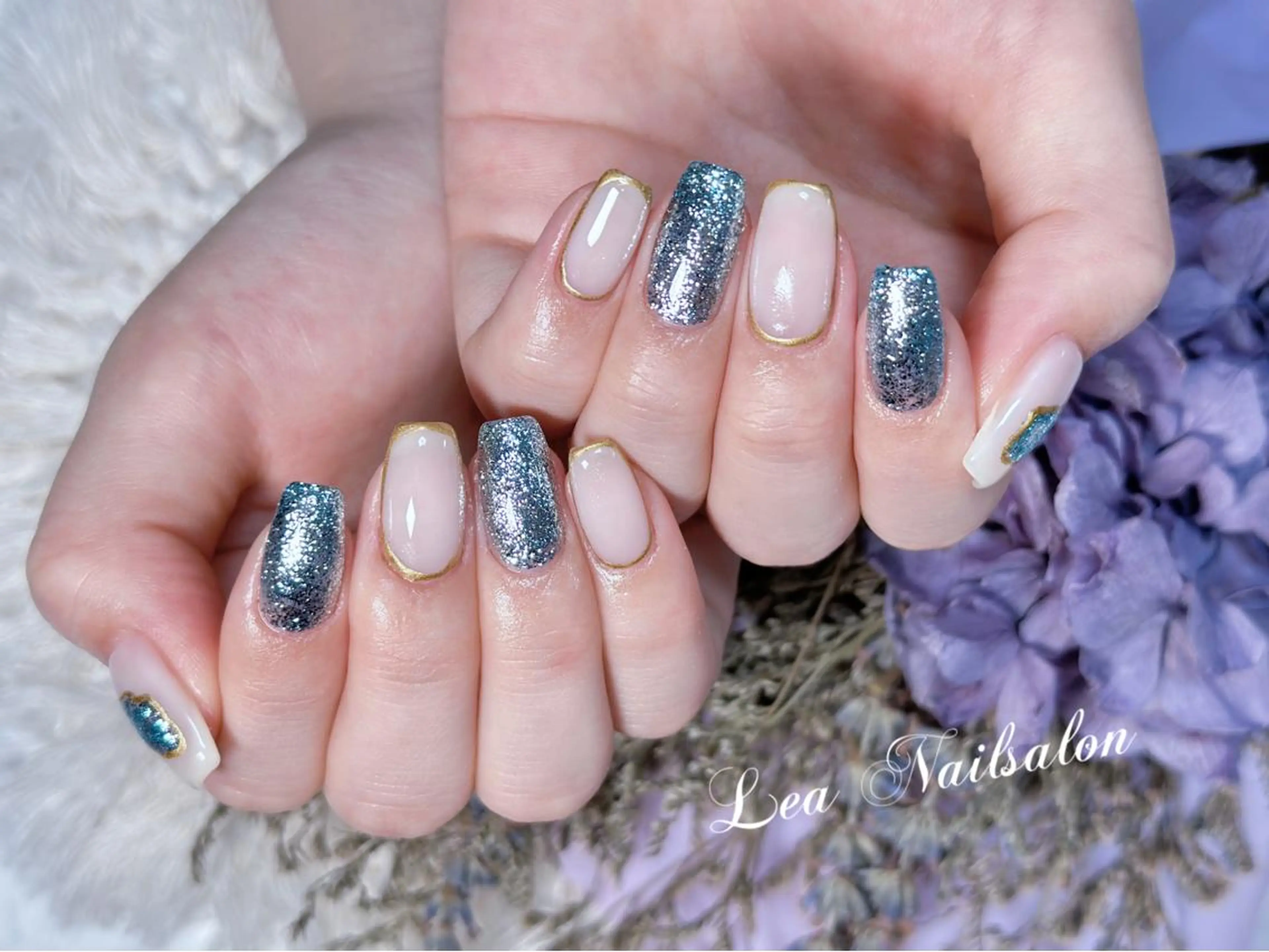 ショート カラー ネイル Lea NAILsalon所属・Le’a NailSalonのネイルデザイン