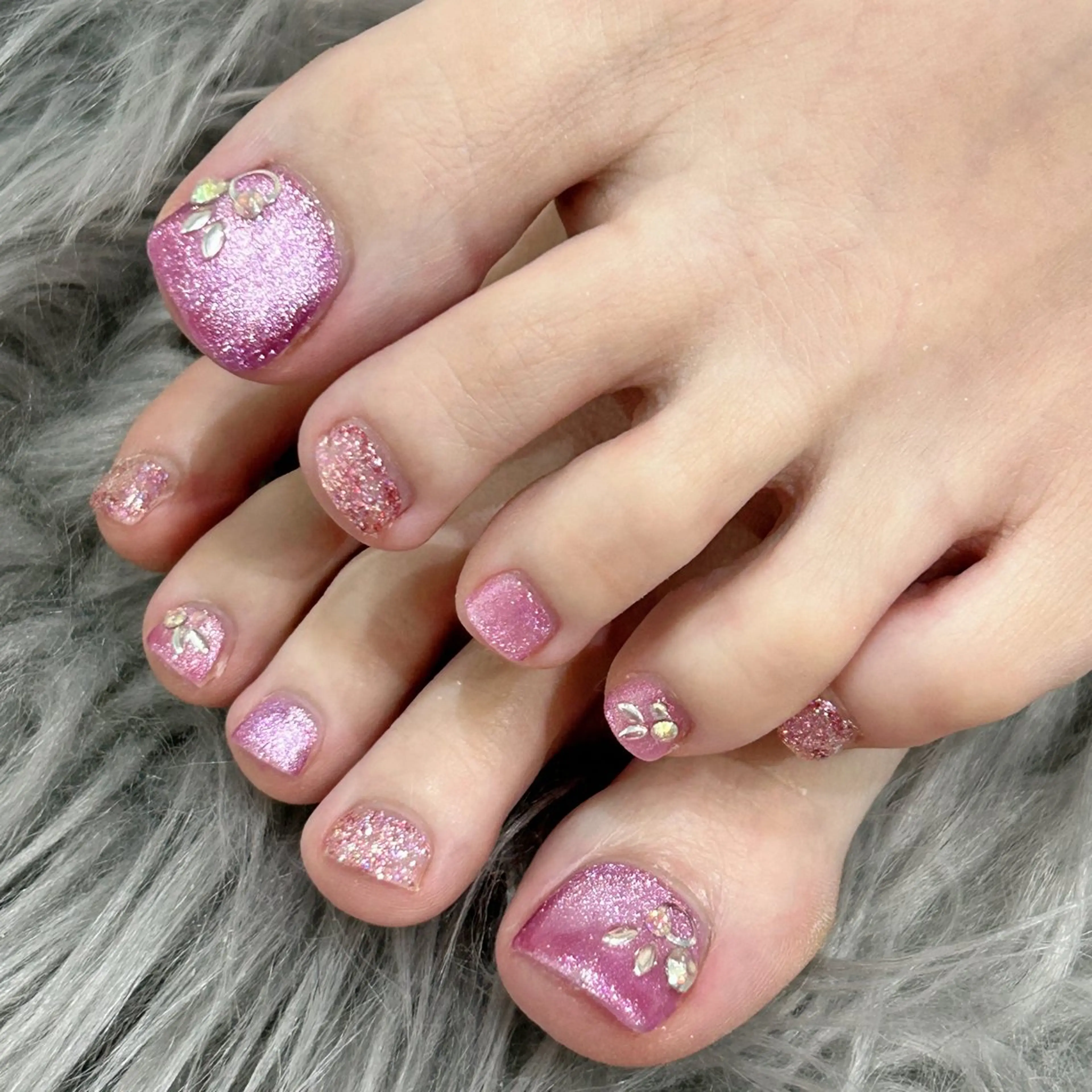 ネイル はあとねいる筑紫口店 Hitomiのネイルデザイン