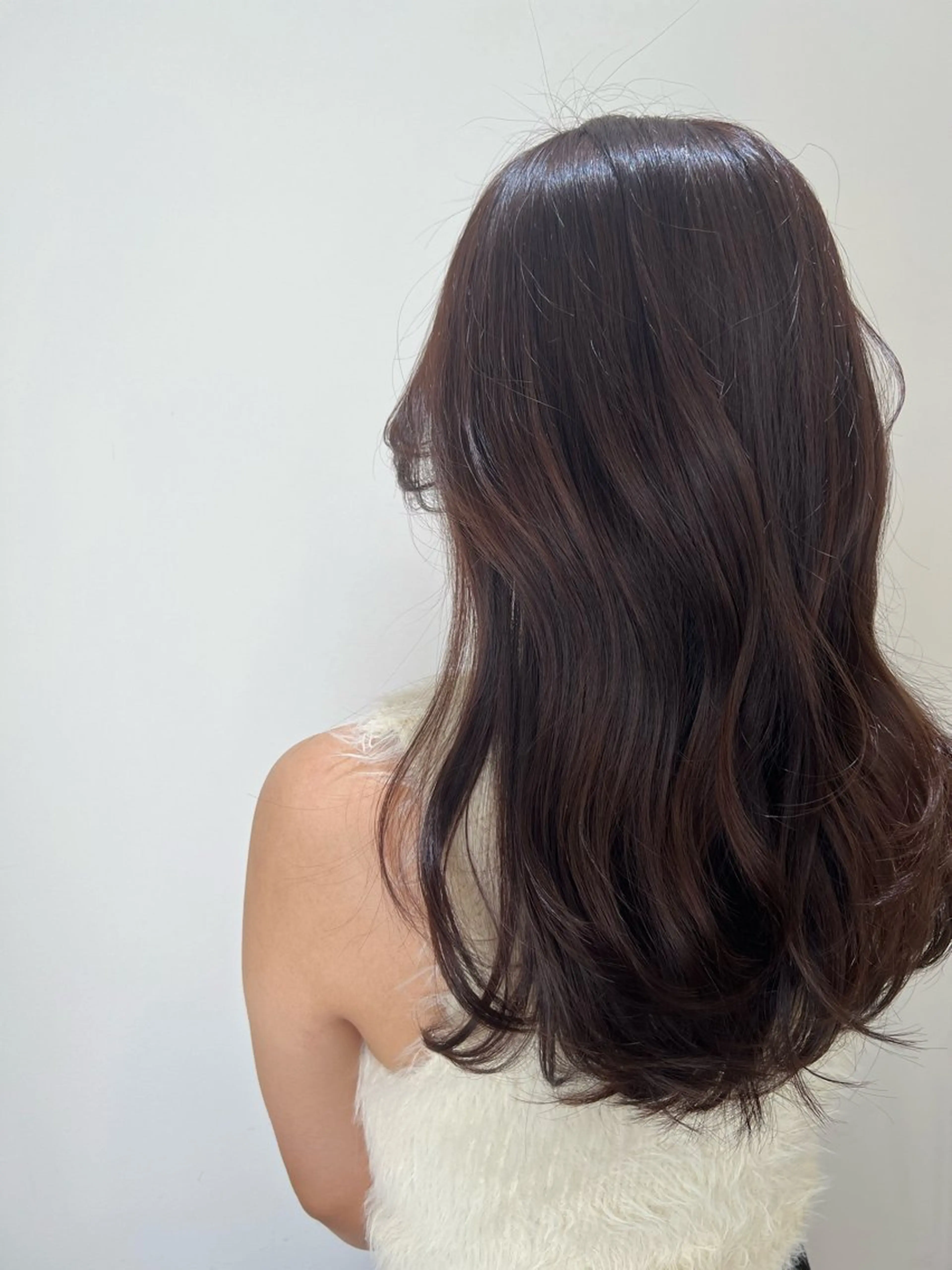 韓国小顔カット+髪質改善カラー+コーティングトリートメントの写真