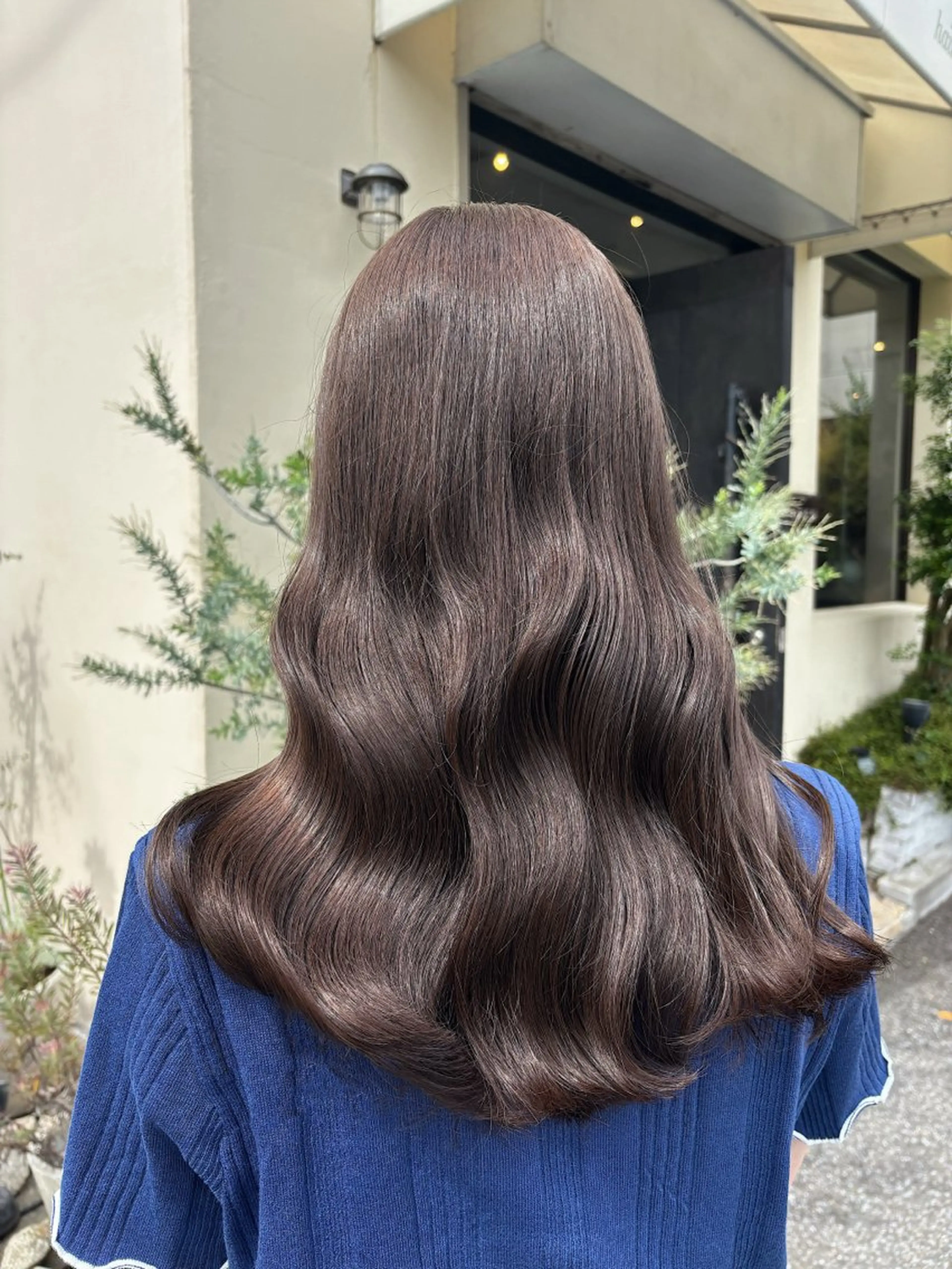 ロング カット ヘアカラー hair bulb所属・三國 栞音のヘアスタイル