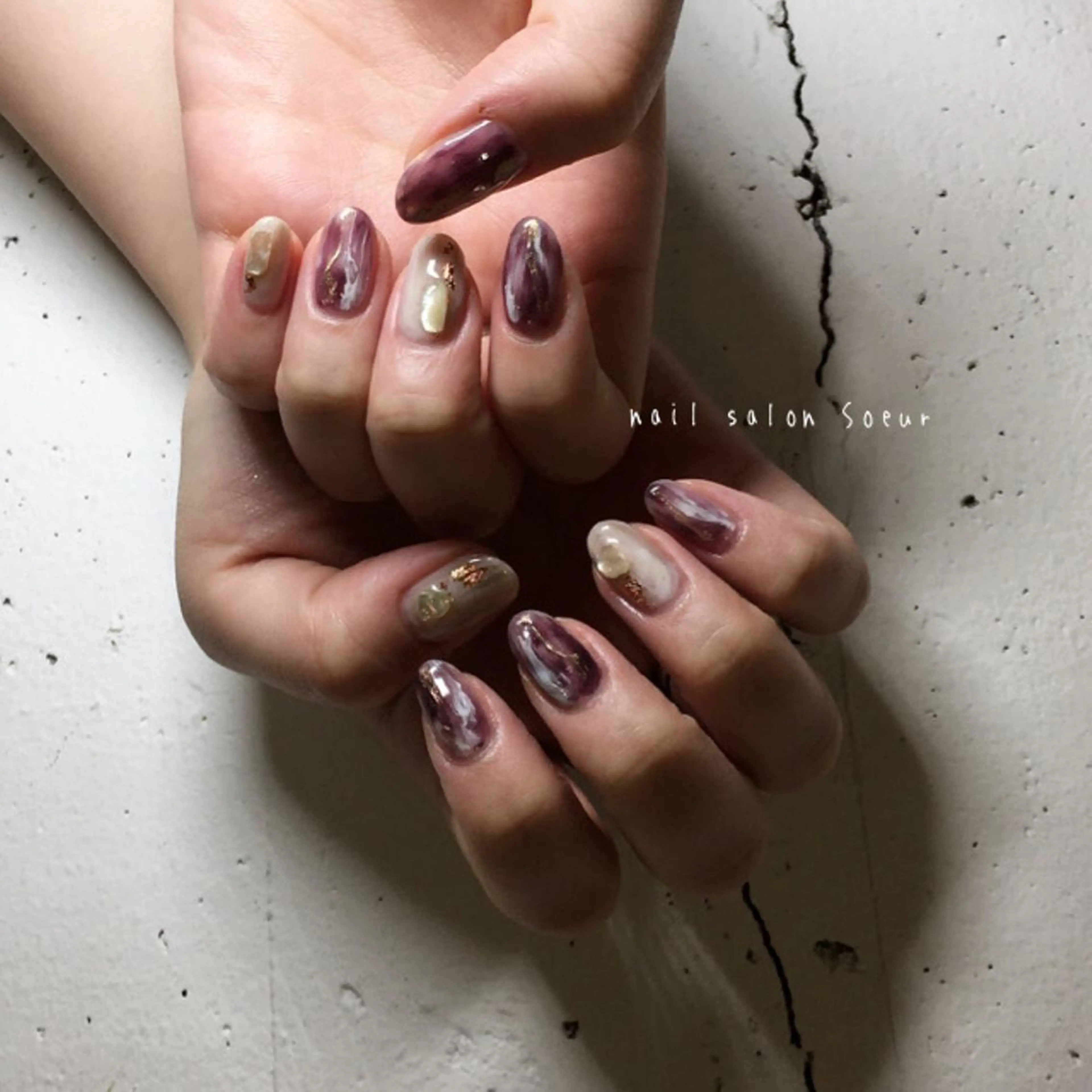 ネイル アートネイル ブラウン ジェルネイル ニュアンスネイル ハンドネイル nail salon Soeurのネイルデザイン
