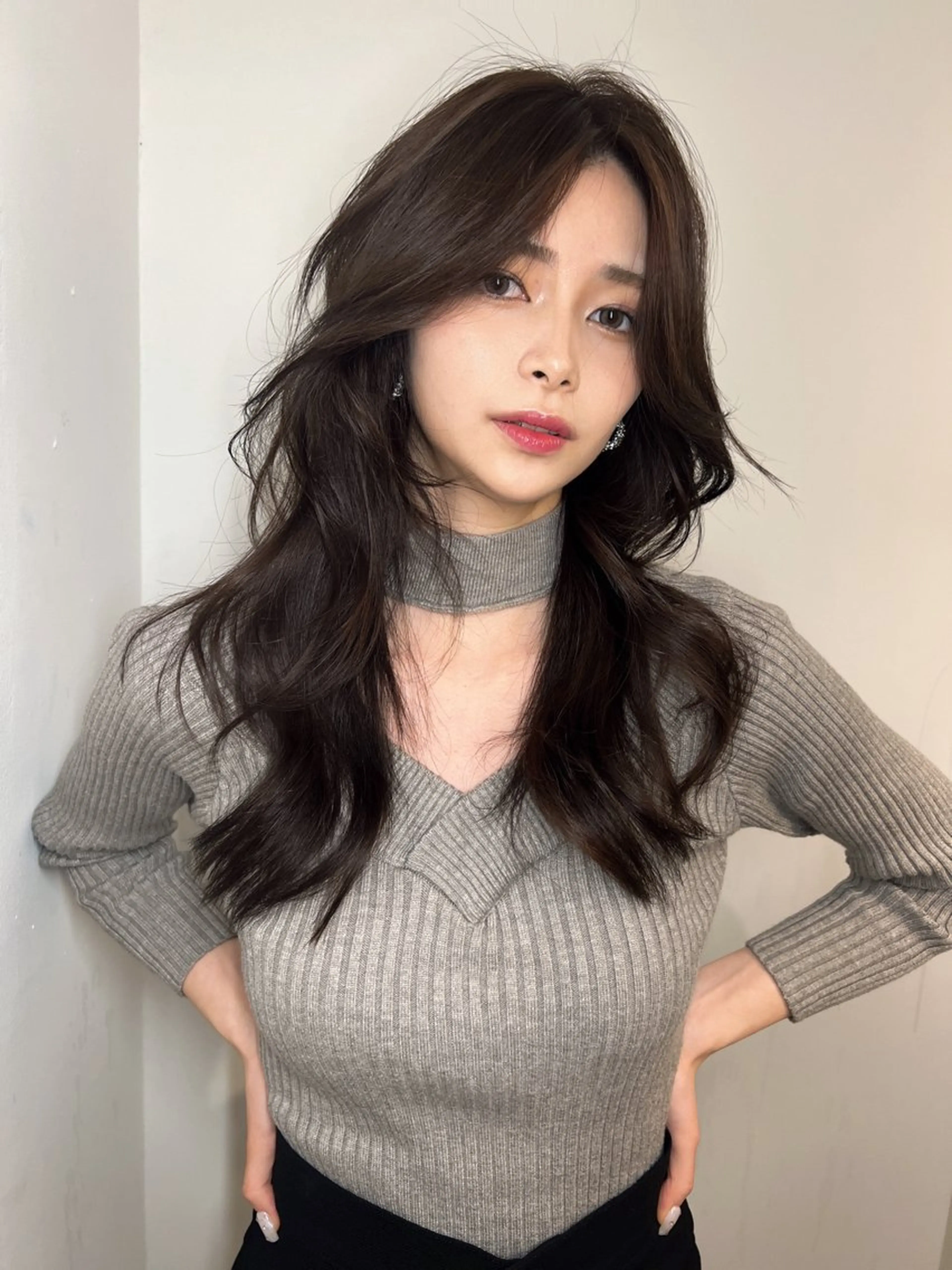 ロング 🇨🇳ワンホンヘア 下田鉄也のヘアスタイル