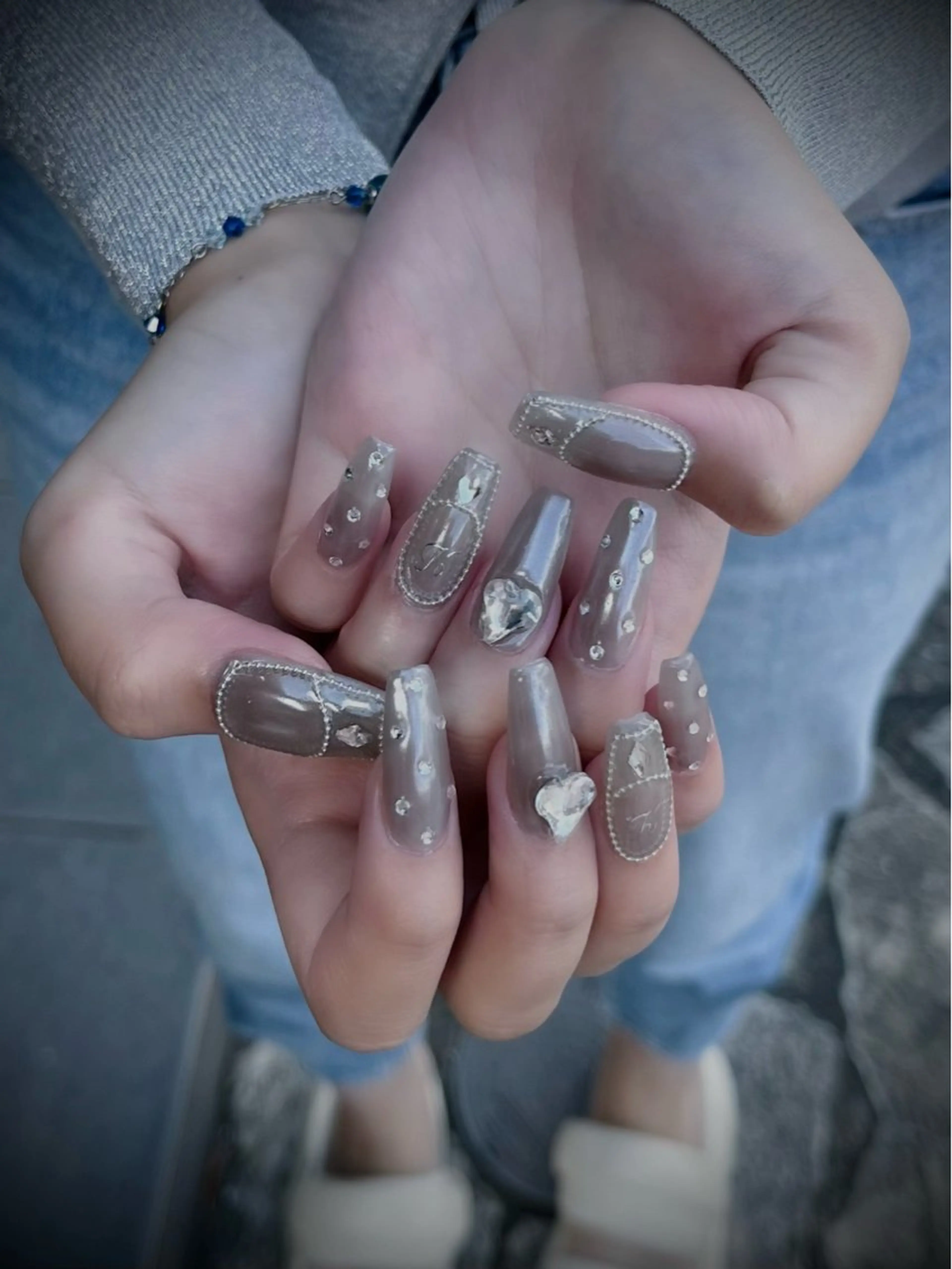 ネイル キラキラネイル マグネットネイル ワンカラーネイル スカルプネイル ワンホンネイル nine.🦋 YUKOのネイルデザイン