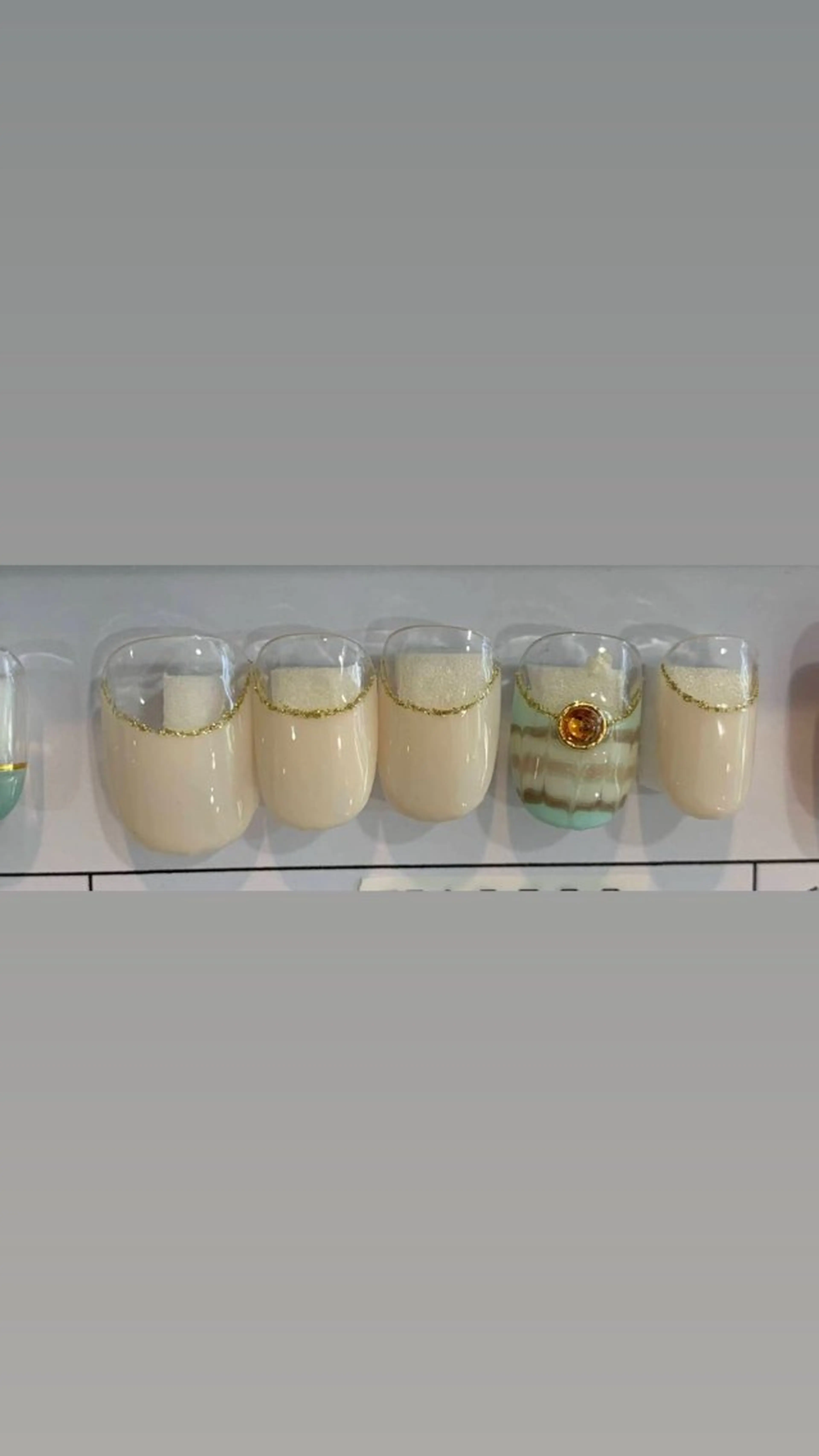 アートネイル（ピーコック）の写真