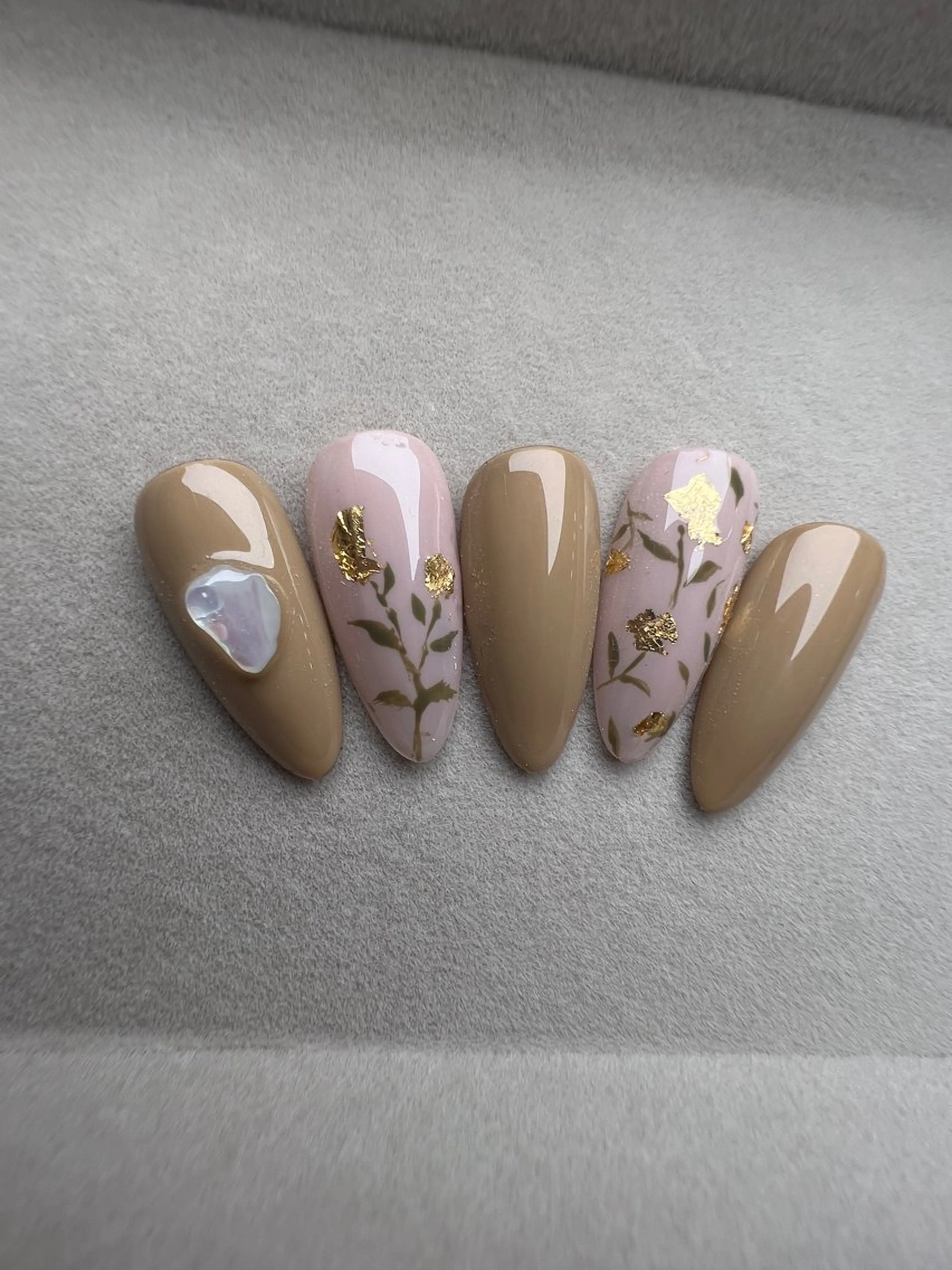 ネイル T&B ネイル渋谷店のネイルデザイン