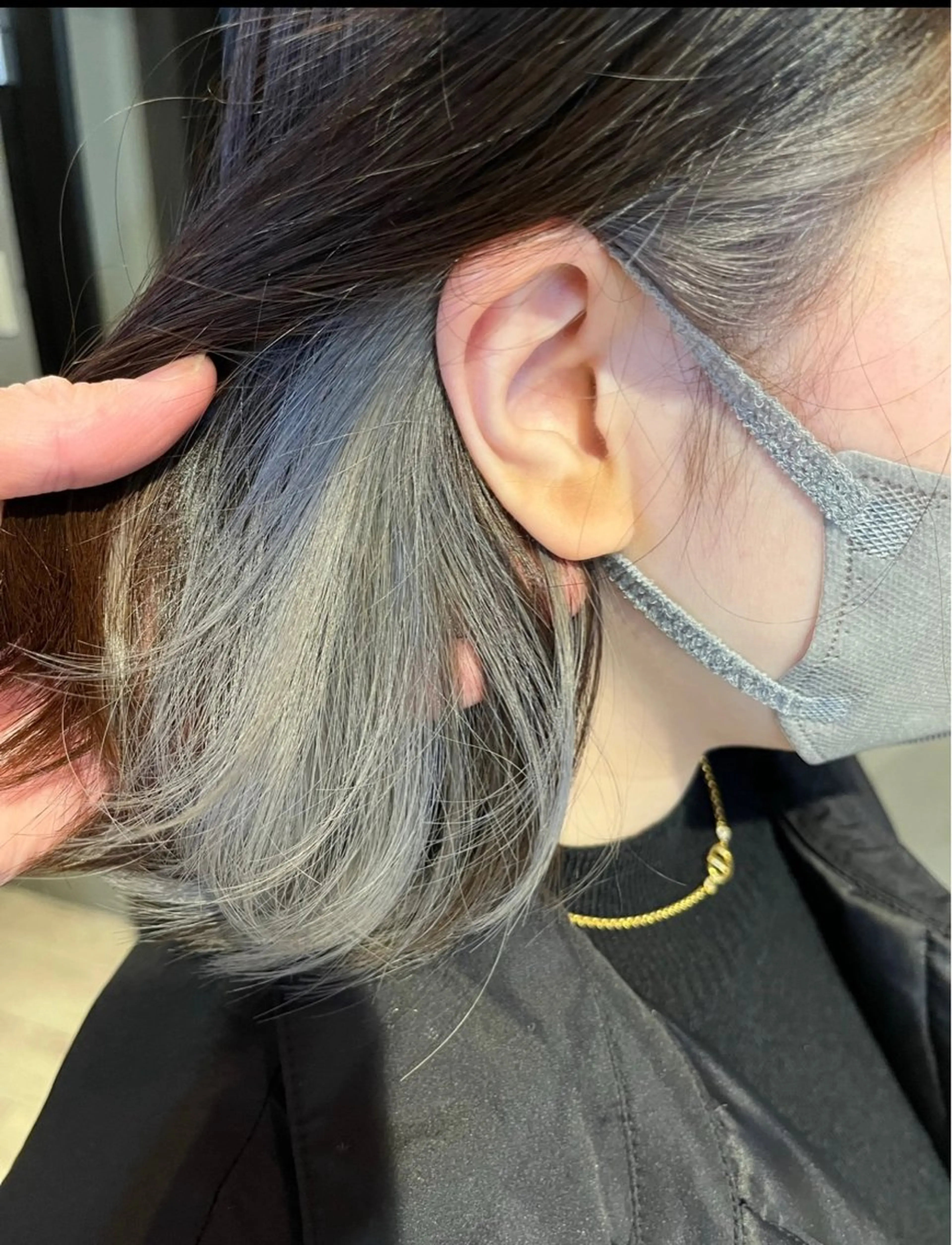 ミディアム カラー ブリーチ イヤリングカラー トリートメント カット ヘアカラー トリートメント Go Today シェアサロン 横浜店所属・【ただの天才 🎨】のヘアスタイル