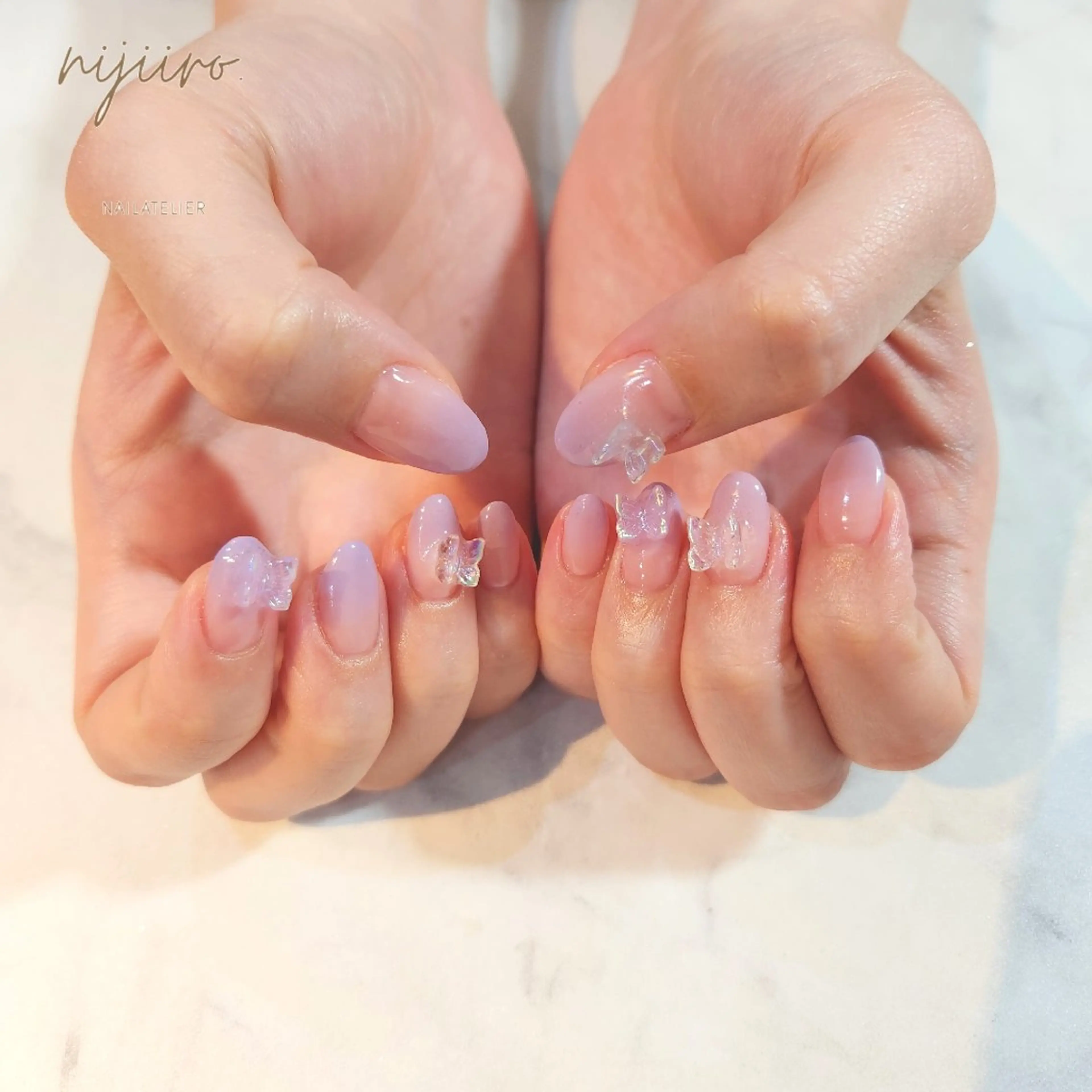ネイル ハンドネイル nailatelier nijiiro.所属・nijiiro🌈 サトウのネイルデザイン