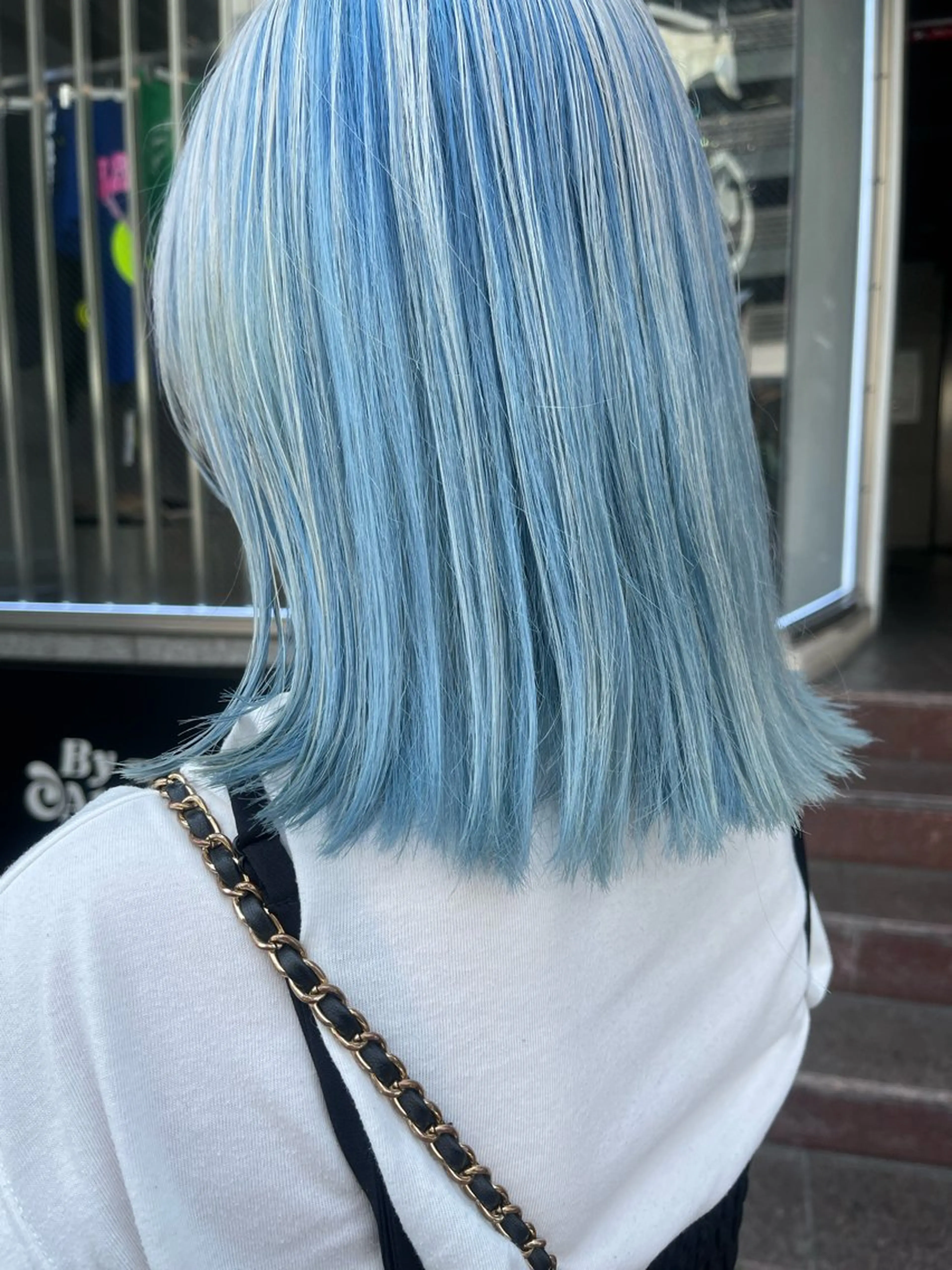 ミディアム By THE CALLiiiNG【バイコーリング】所属・広島:ミルキーカラー tsumaのヘアスタイル