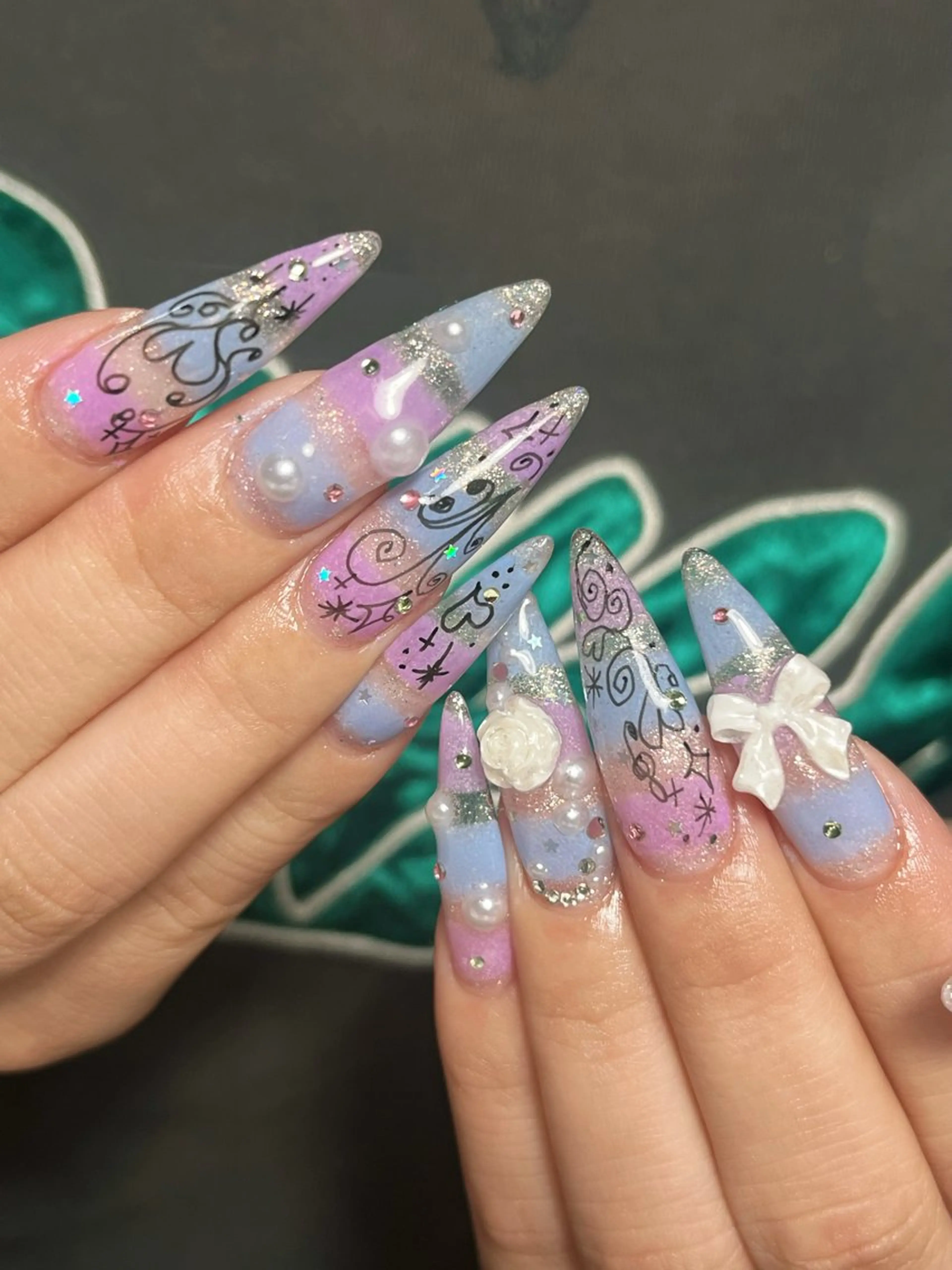 ネイル ハンドネイル SoLuna 【ソルナ】のネイルデザイン