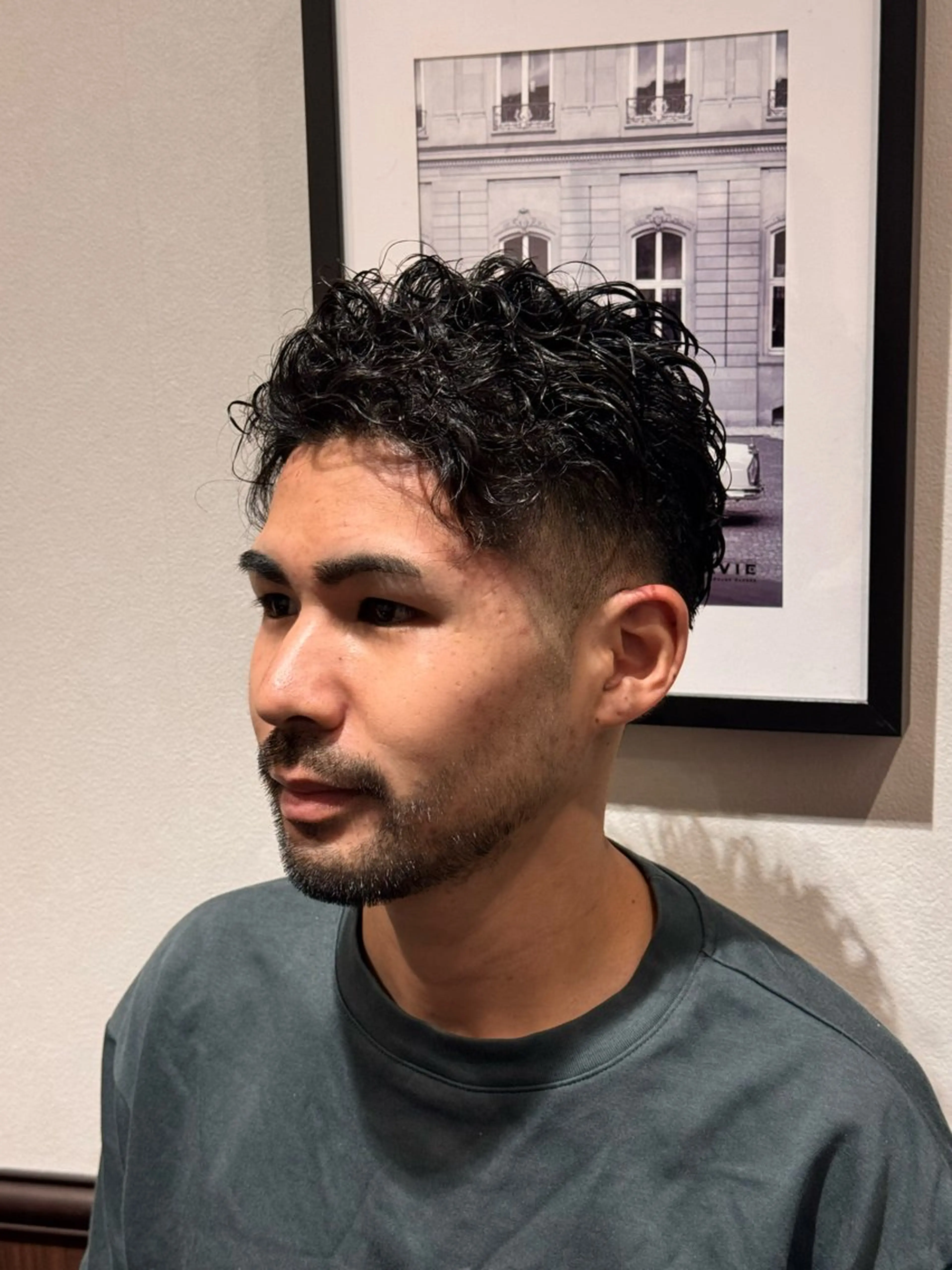 ショート パーマ ヘアアレンジ メンズ LAVIE NEW STANDARD BARBER 秋葉原/神田店所属・YAMANOBE ENAのエステ・リラクイメージ