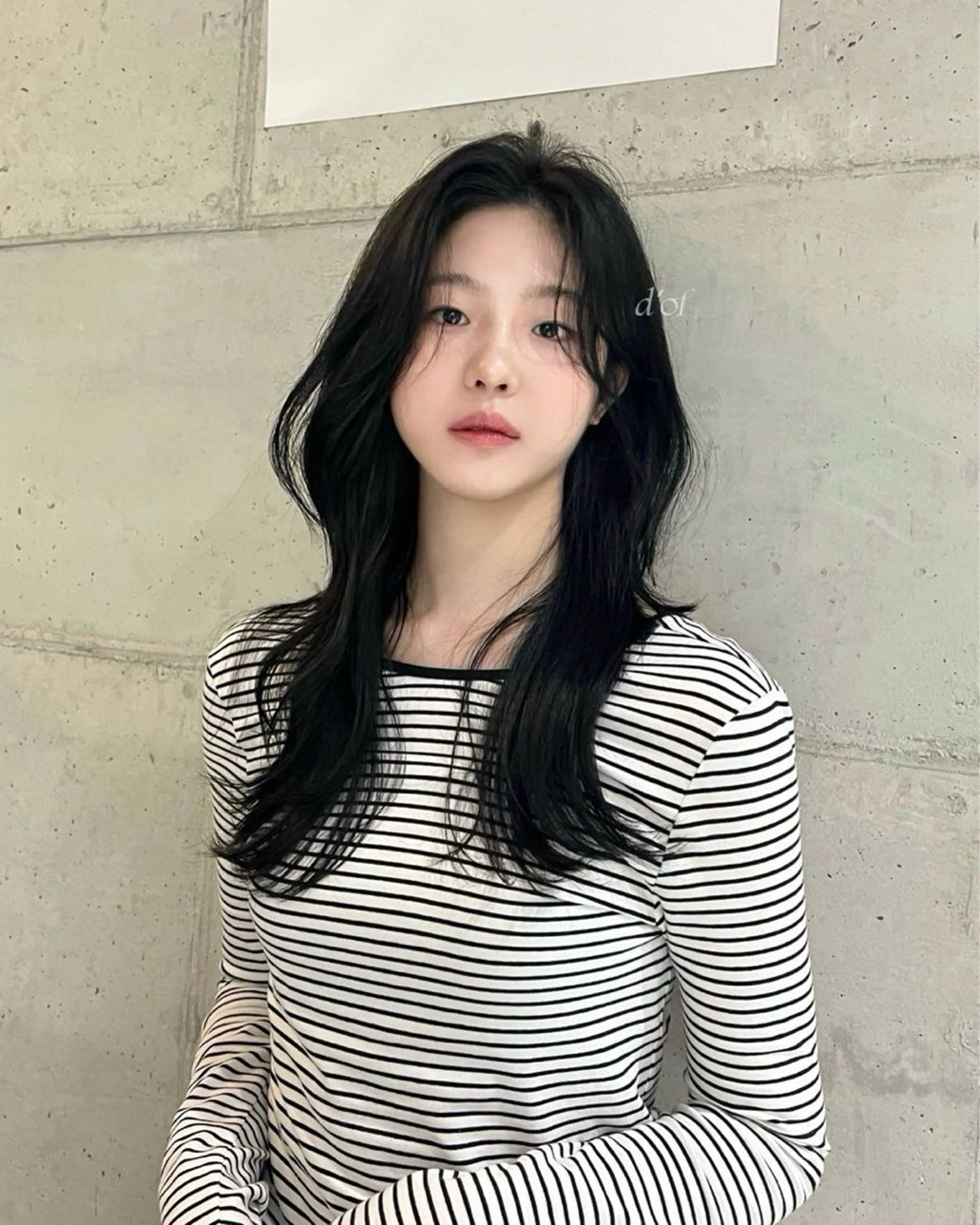 ロング 酸性ストレート 🤍🎀honokaのヘアスタイル