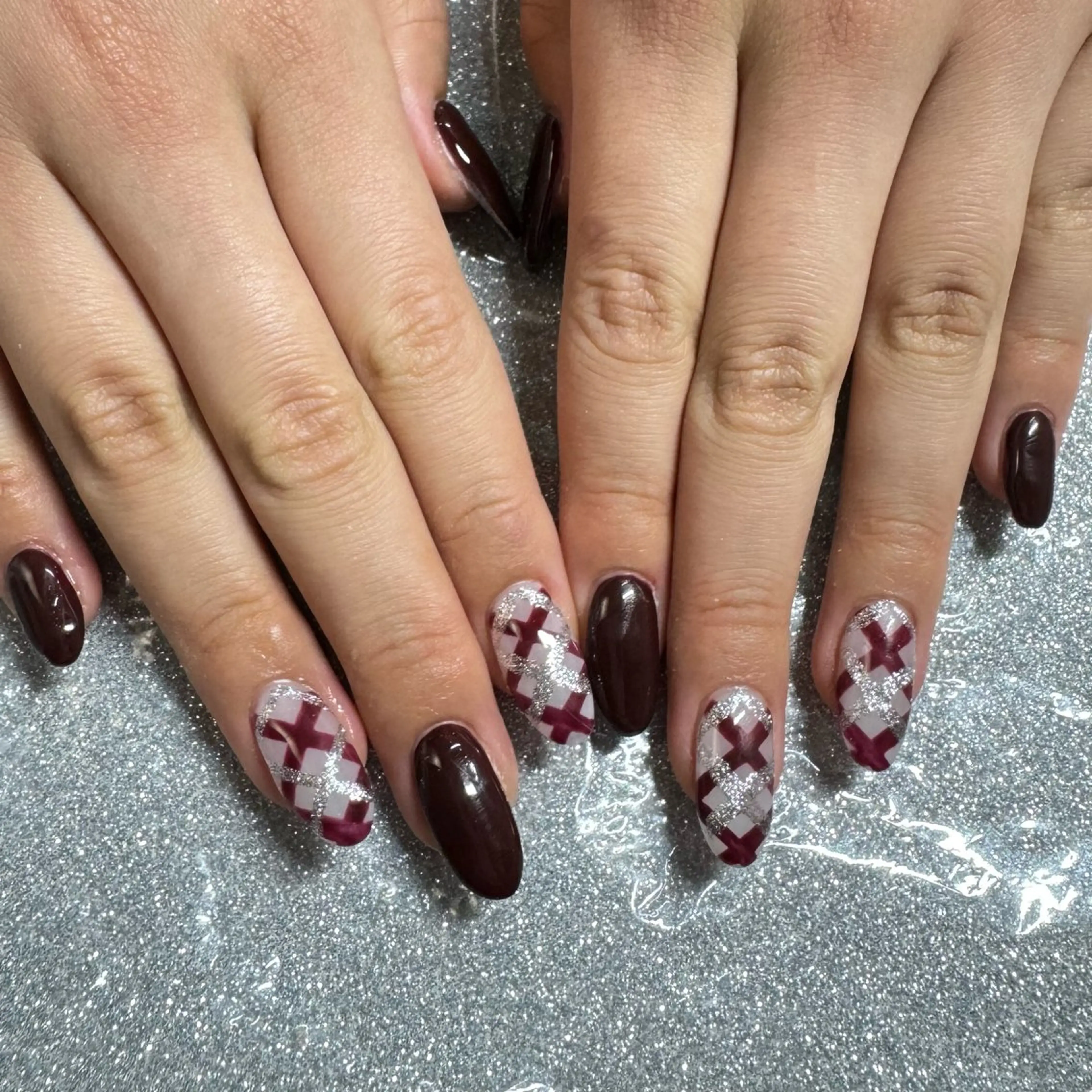 ネイル ハンドネイル VIERU 🌈🎀💖のネイルデザイン