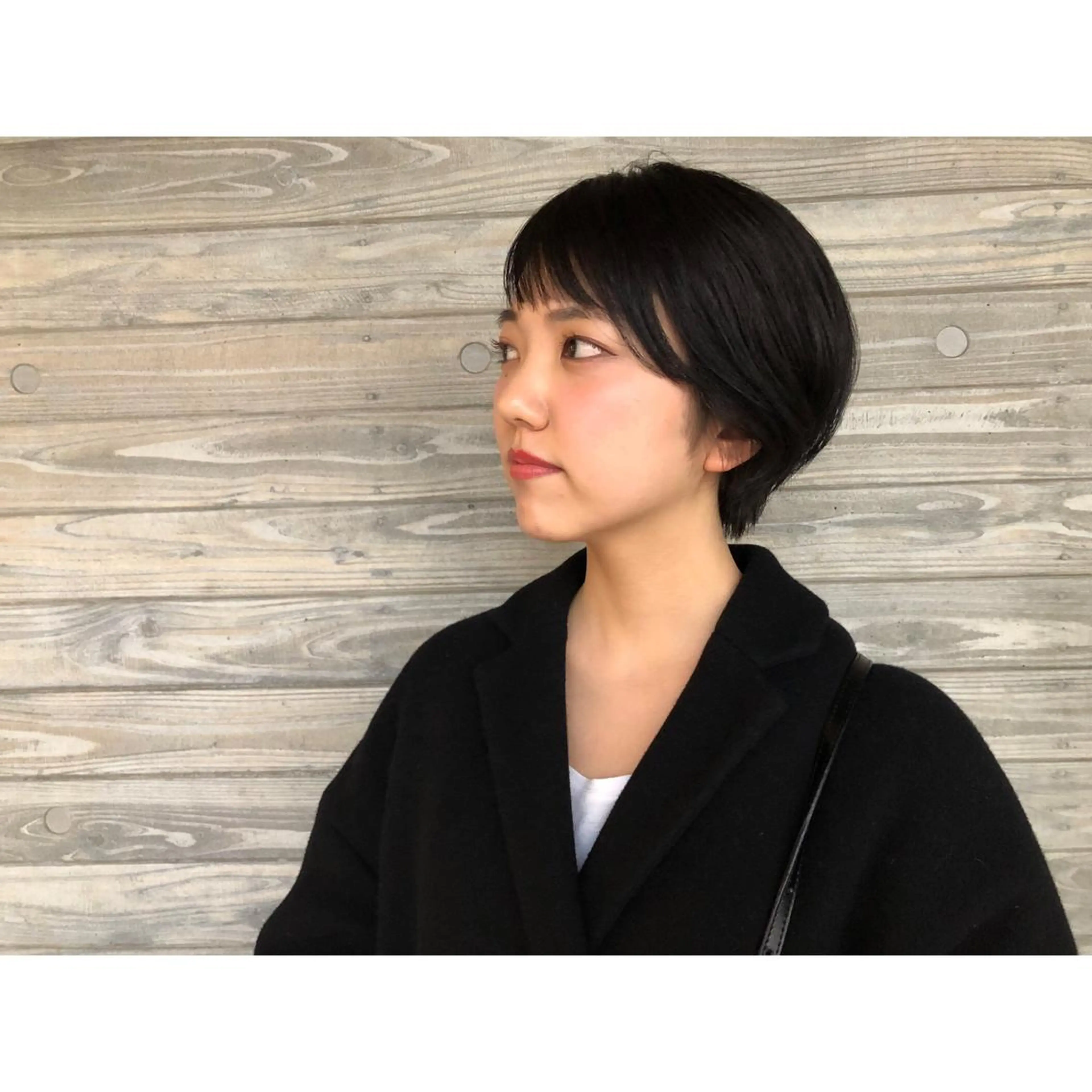 ショート カラー パーマ ヘアアレンジ 藤井 菜緒のヘアスタイル