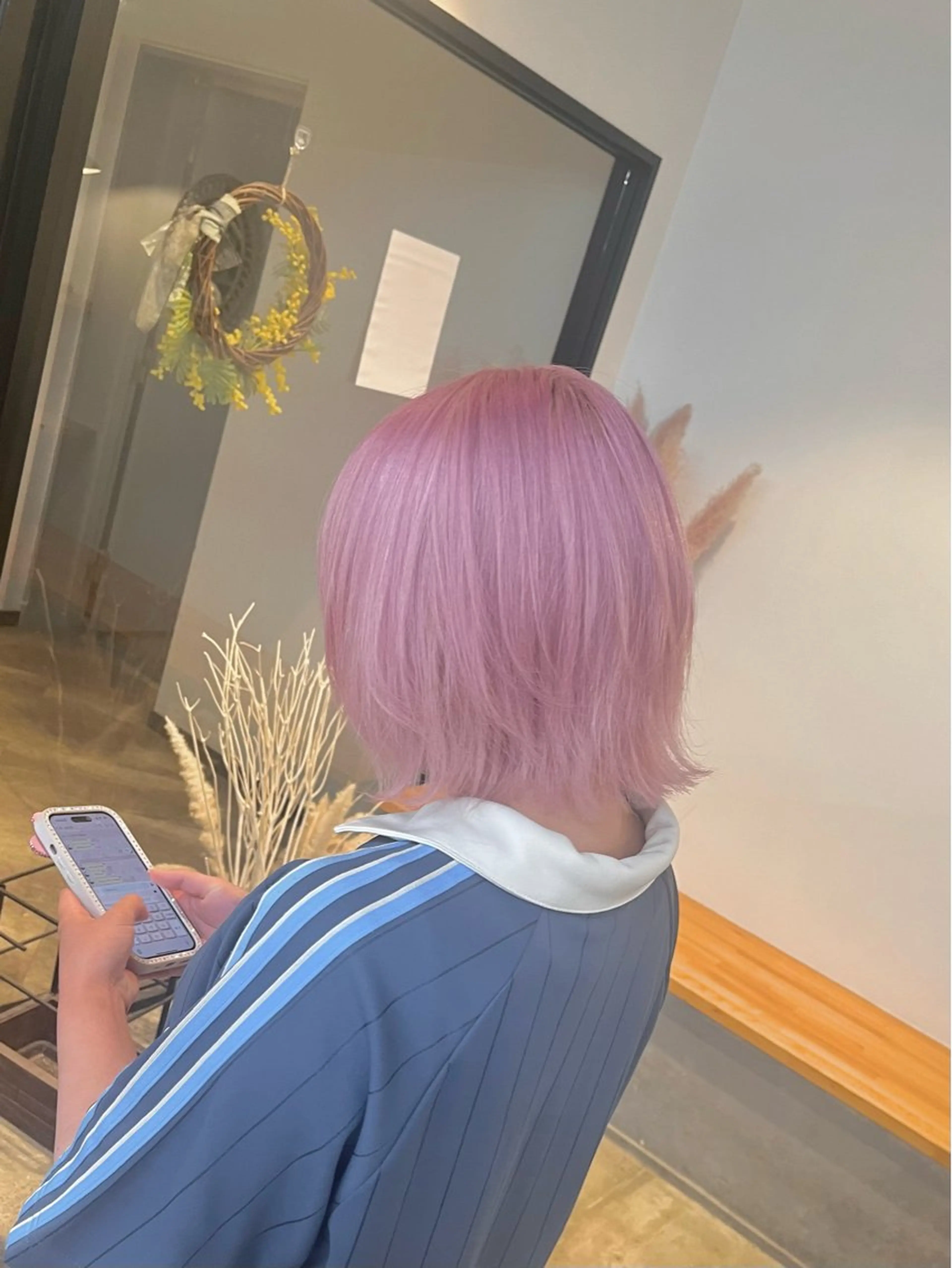 ショート カラー ヘアカラー ハイトーンカラ ー/小川のヘアスタイル