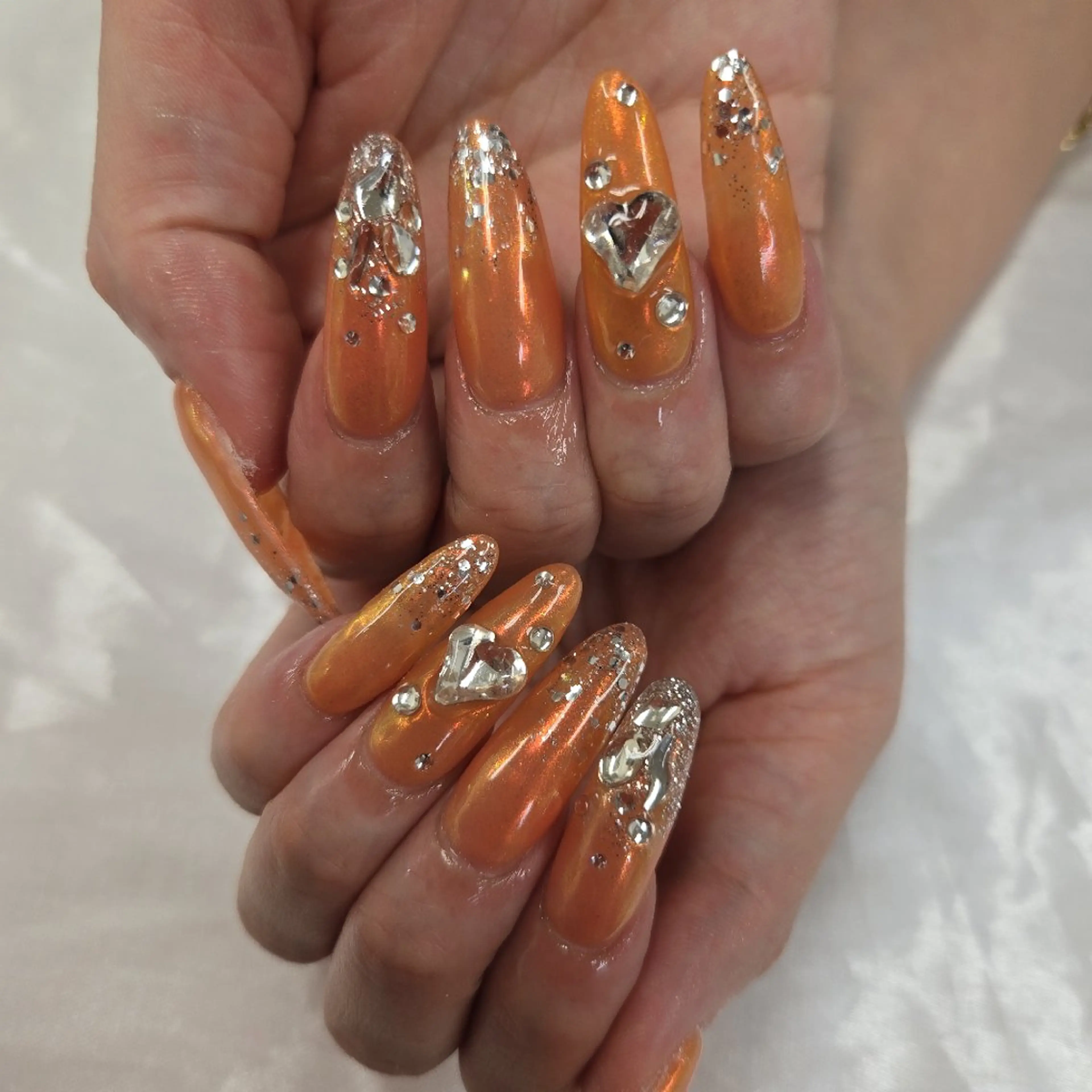 ネイル アートネイル オーロラネイル チークネイル ジェルネイル グラデーション ハンドネイル 河野ちえ (雑誌掲載サロン)のネイルデザイン