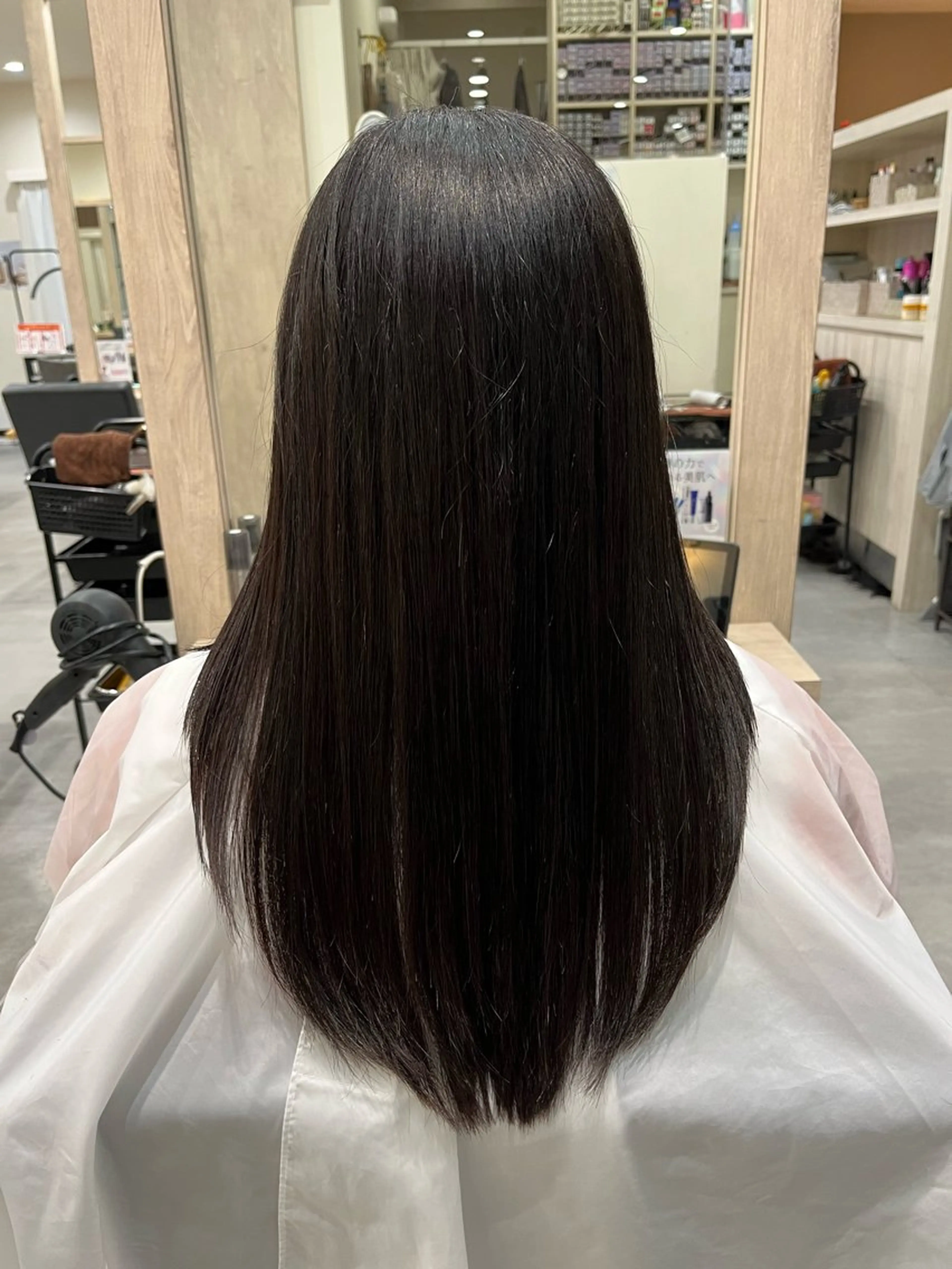 ロング YoLo ．所属・あかり🌷 カラーリストのヘアスタイル