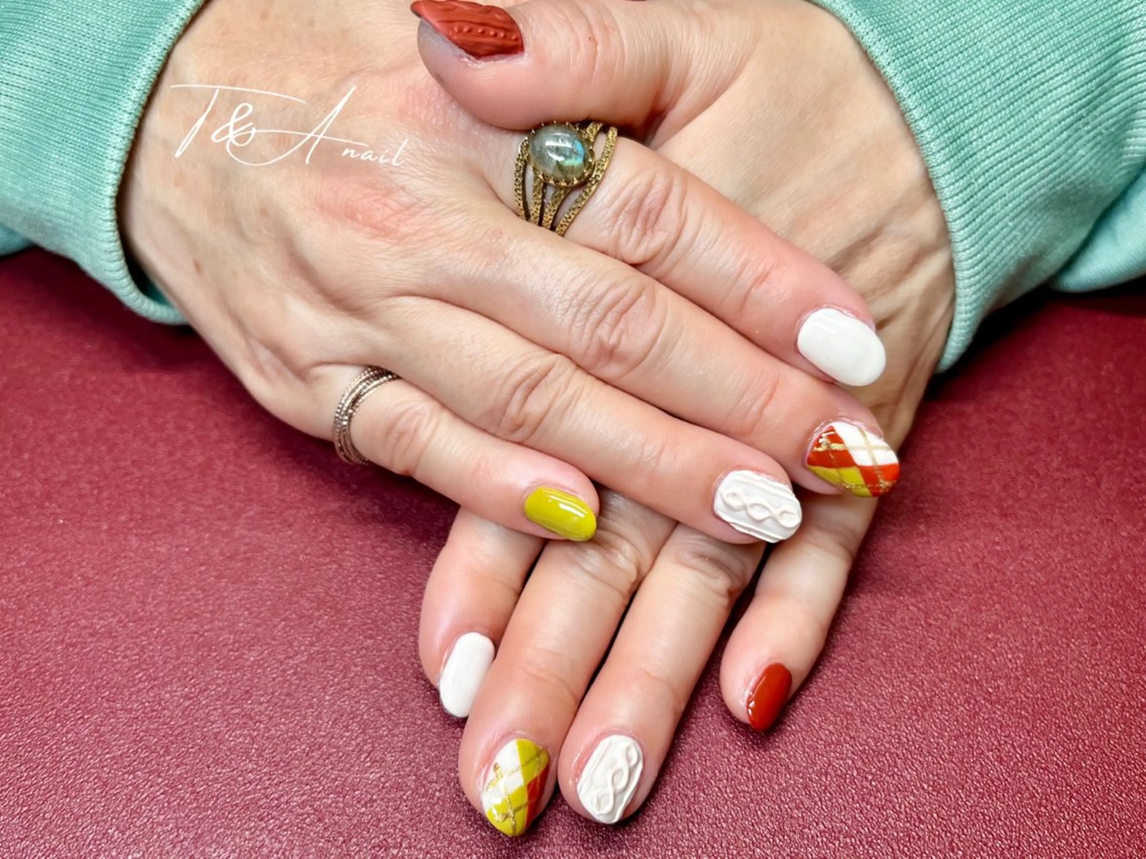 ネイル ジェルネイル ニュアンスネイル スカルプネイル 冬ネイル ハンドネイル T&A nailのネイルデザイン