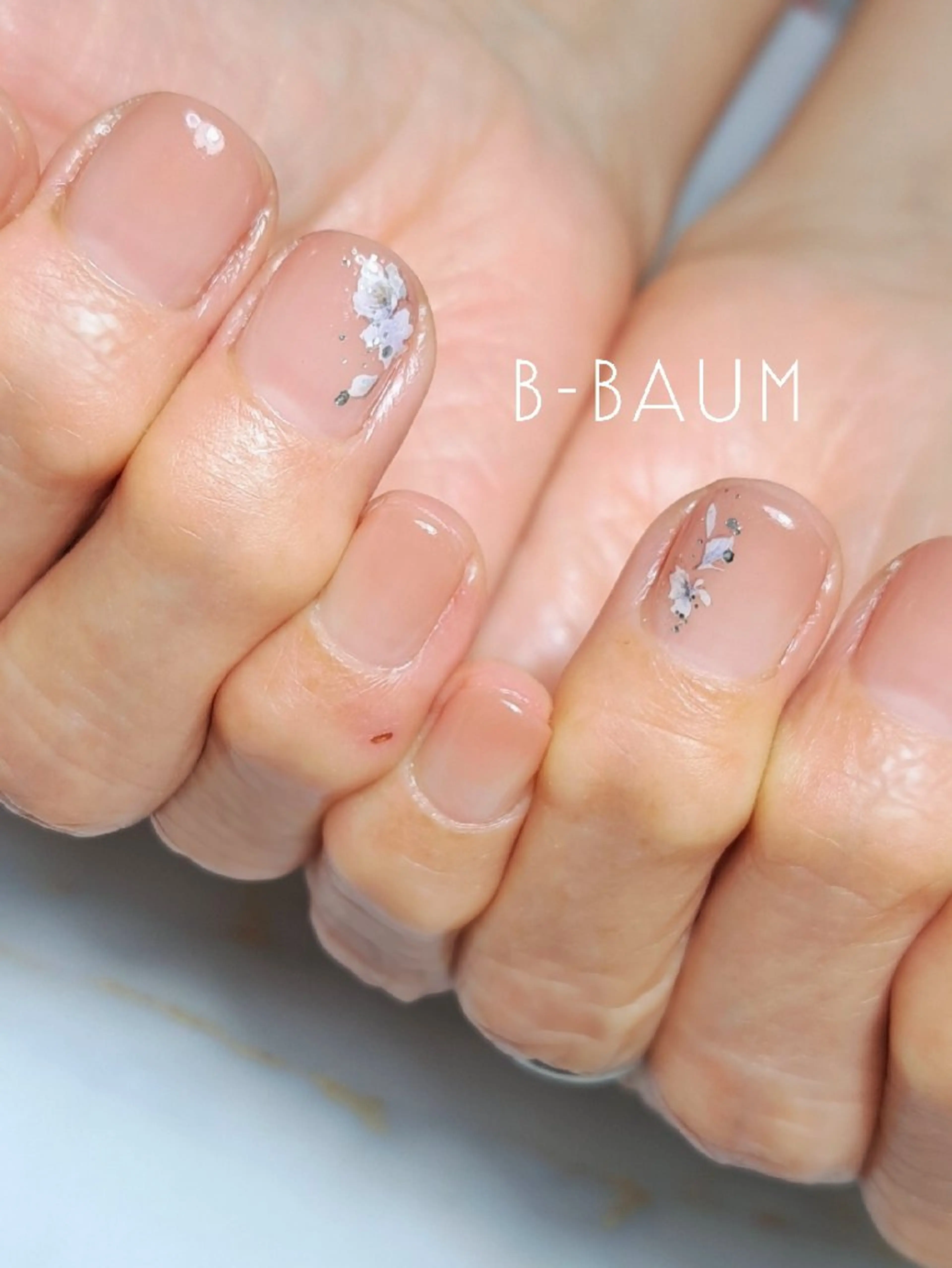 ネイル フラワーネイル ハンドネイル B-BAUM  nailsalon のネイルデザイン