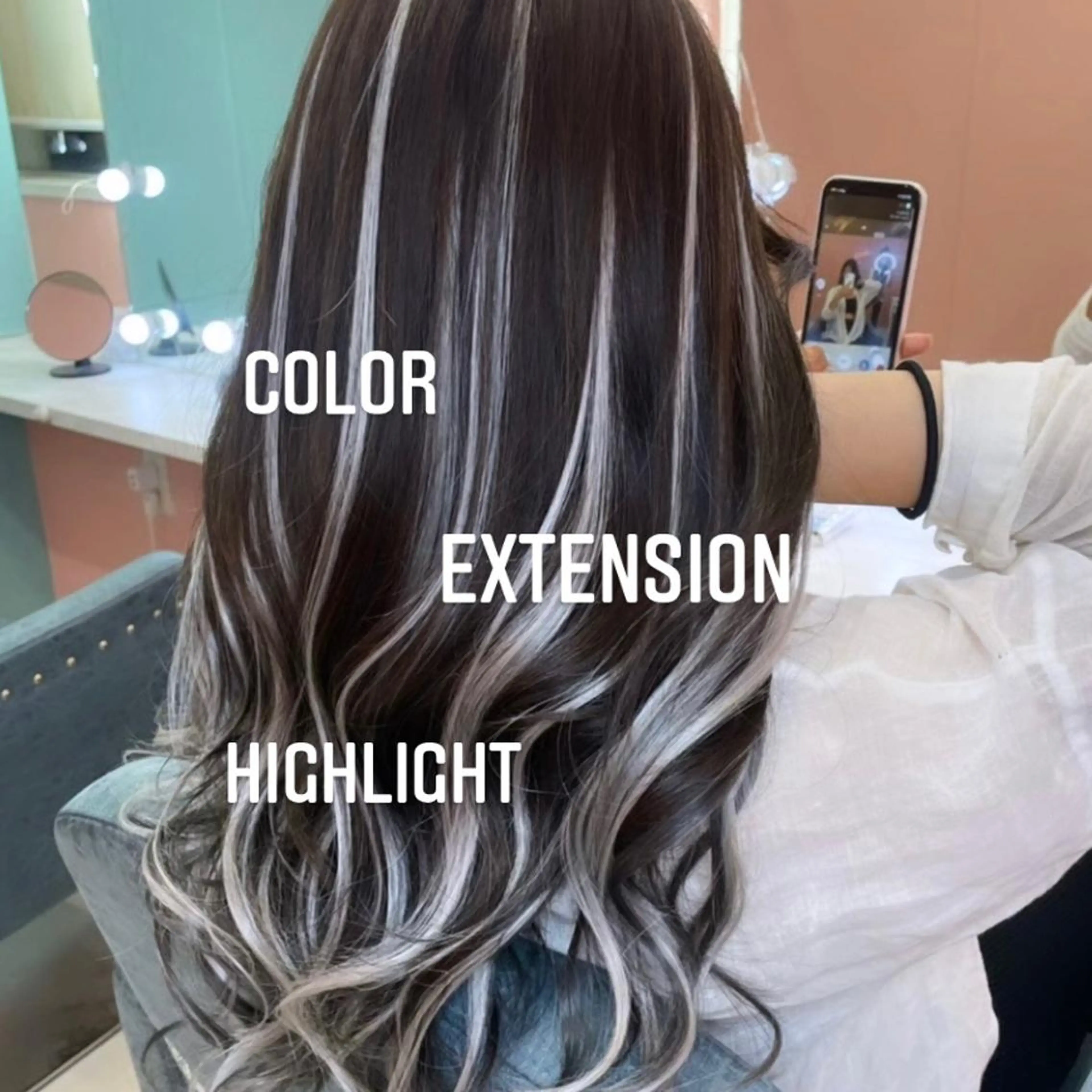 ロング カラー ヘアカラー エクステ エクステ🩵ブリーチ 韓国ヘア🩵KAEのヘアスタイル