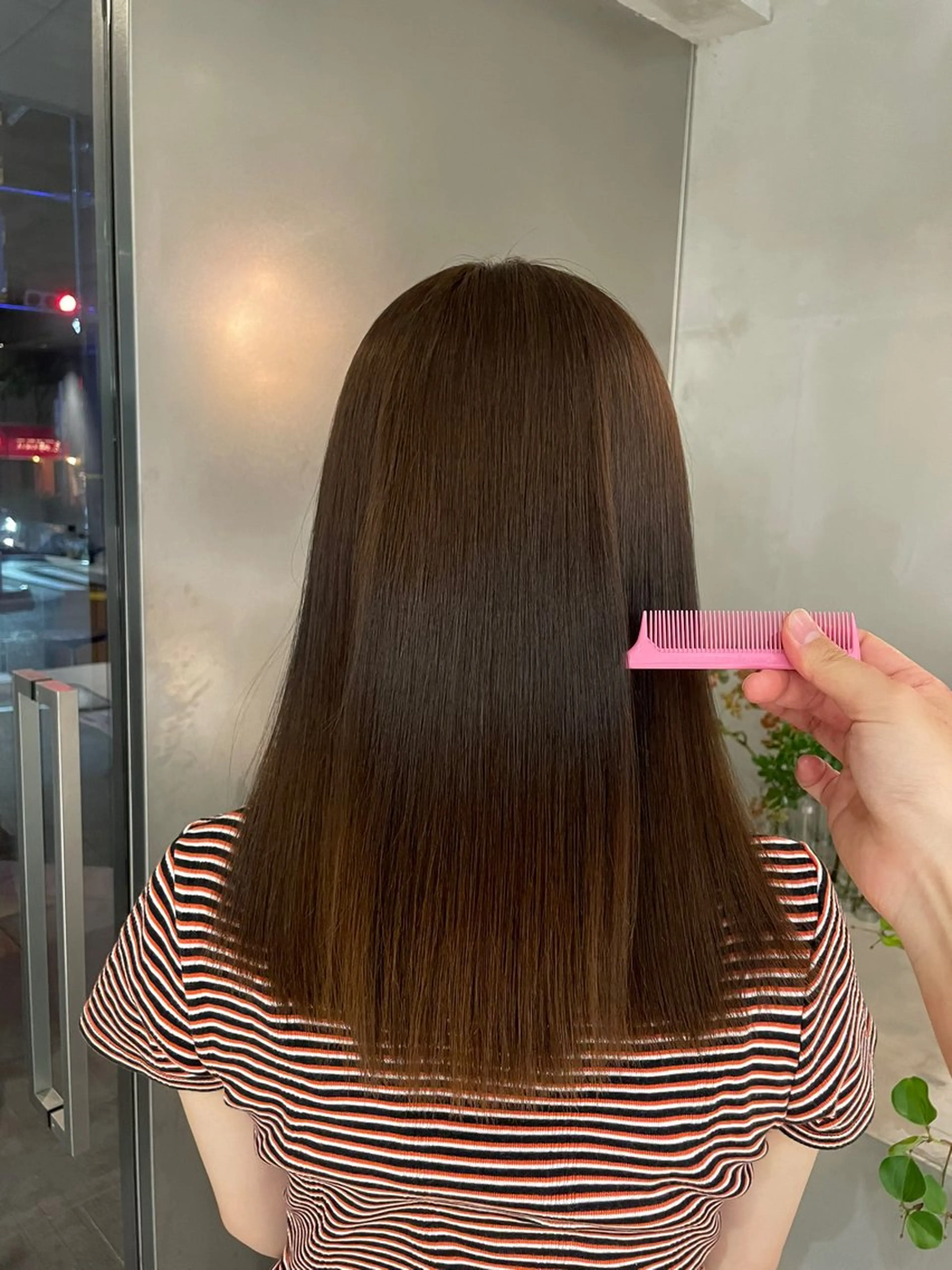 ロング カラー ヘアカラー 頼金 愛海のヘアスタイル