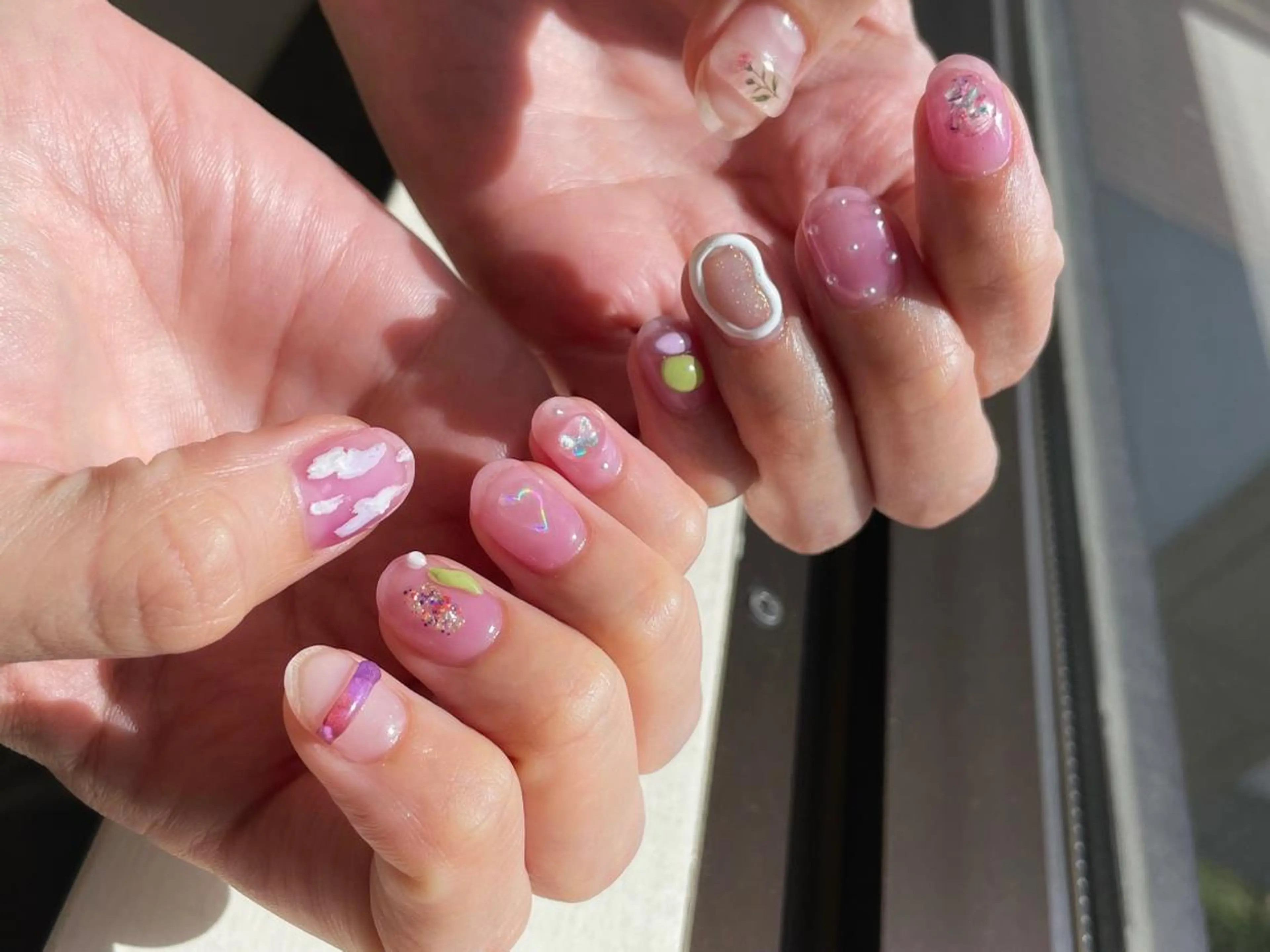 ショート m kaori𓃟のネイルデザイン