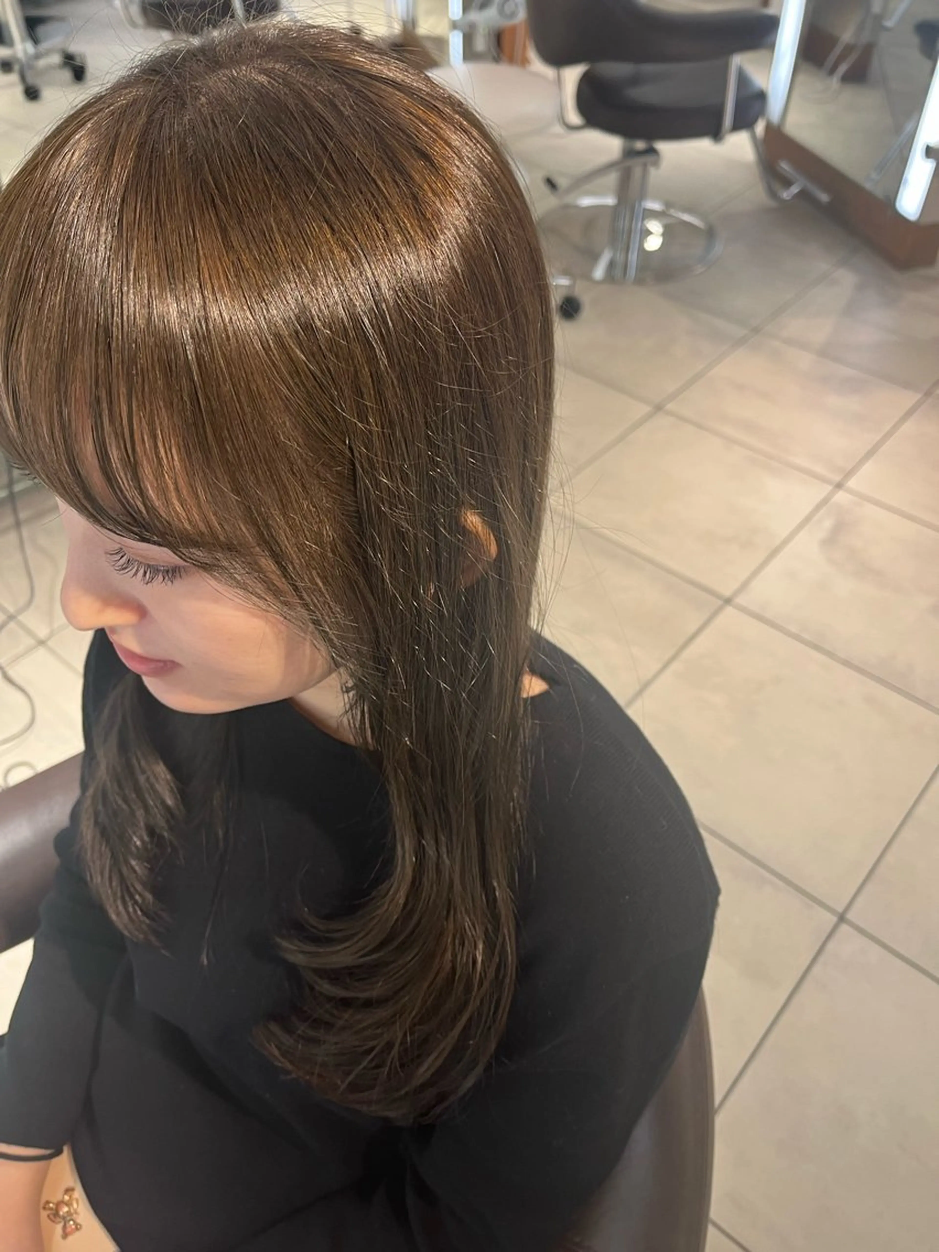 ロング レイヤーカット カット 顔周りカット/ 透明感カラー/ユナのヘアスタイル