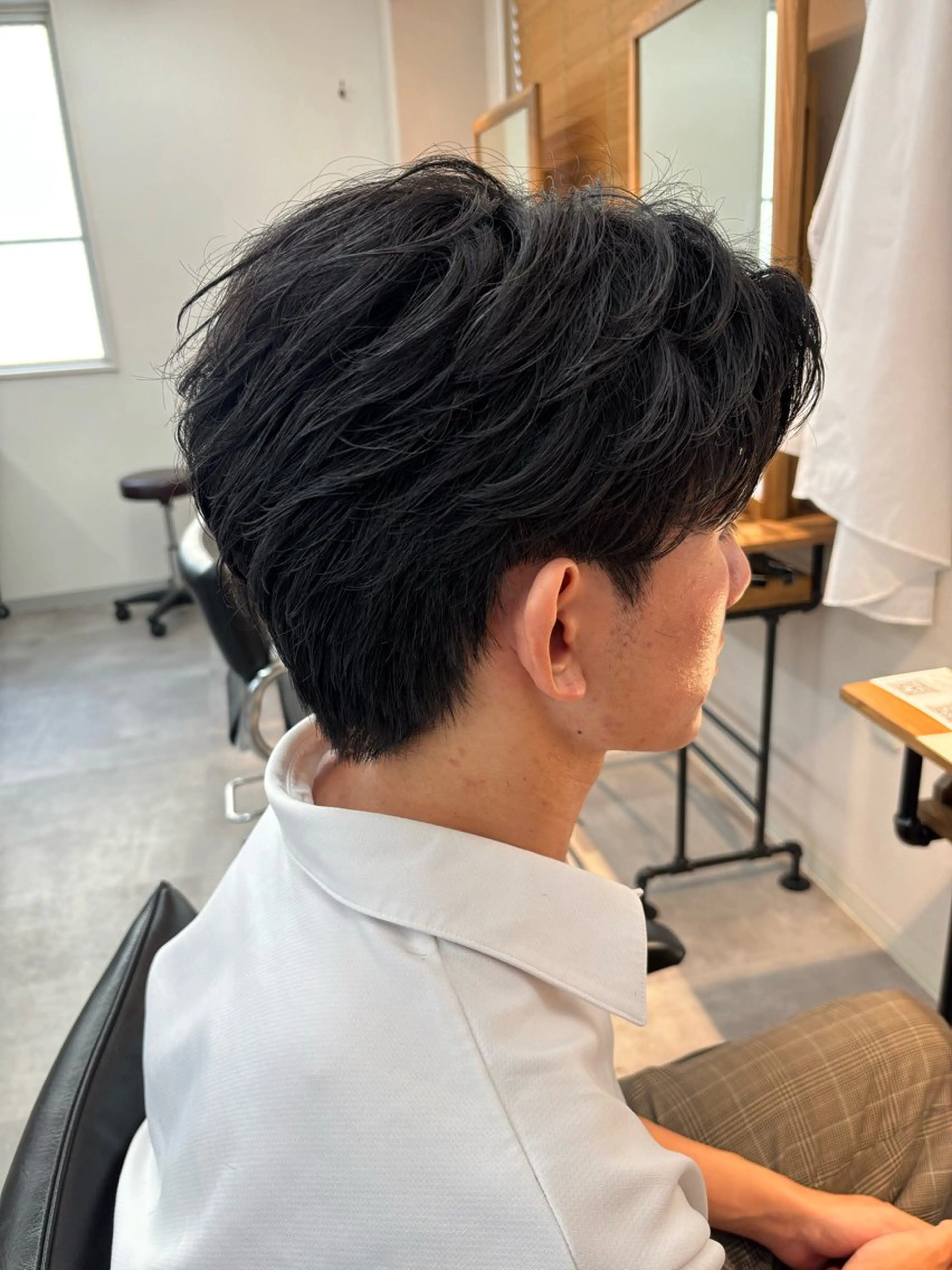 パーマ メンズ フェザーパーマ メンズパーマ カット パーマ フェザーパーマ/韓国 /メンズカット保立のヘアスタイル