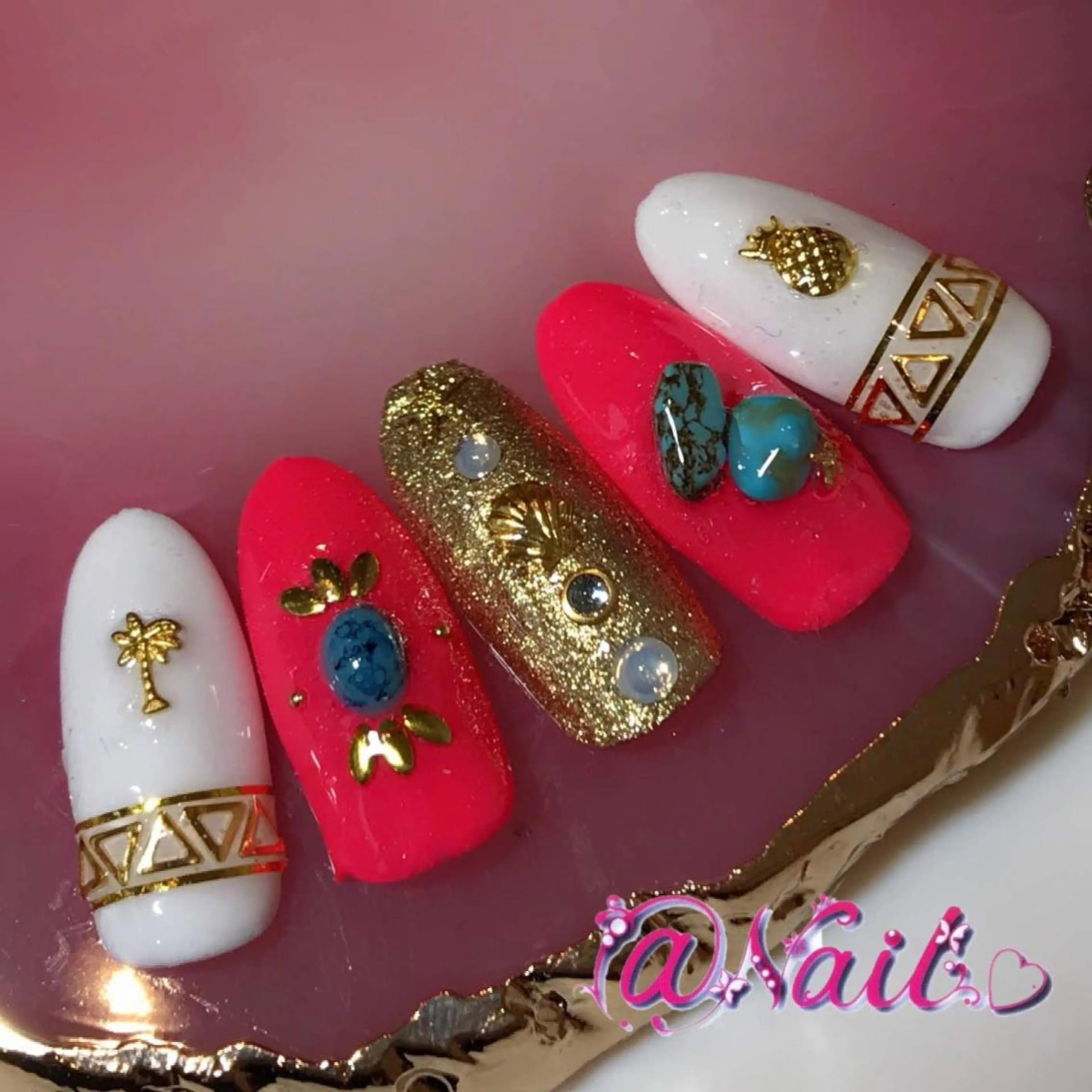 ネイル ネイルチップ 小尾 栞のネイルデザイン