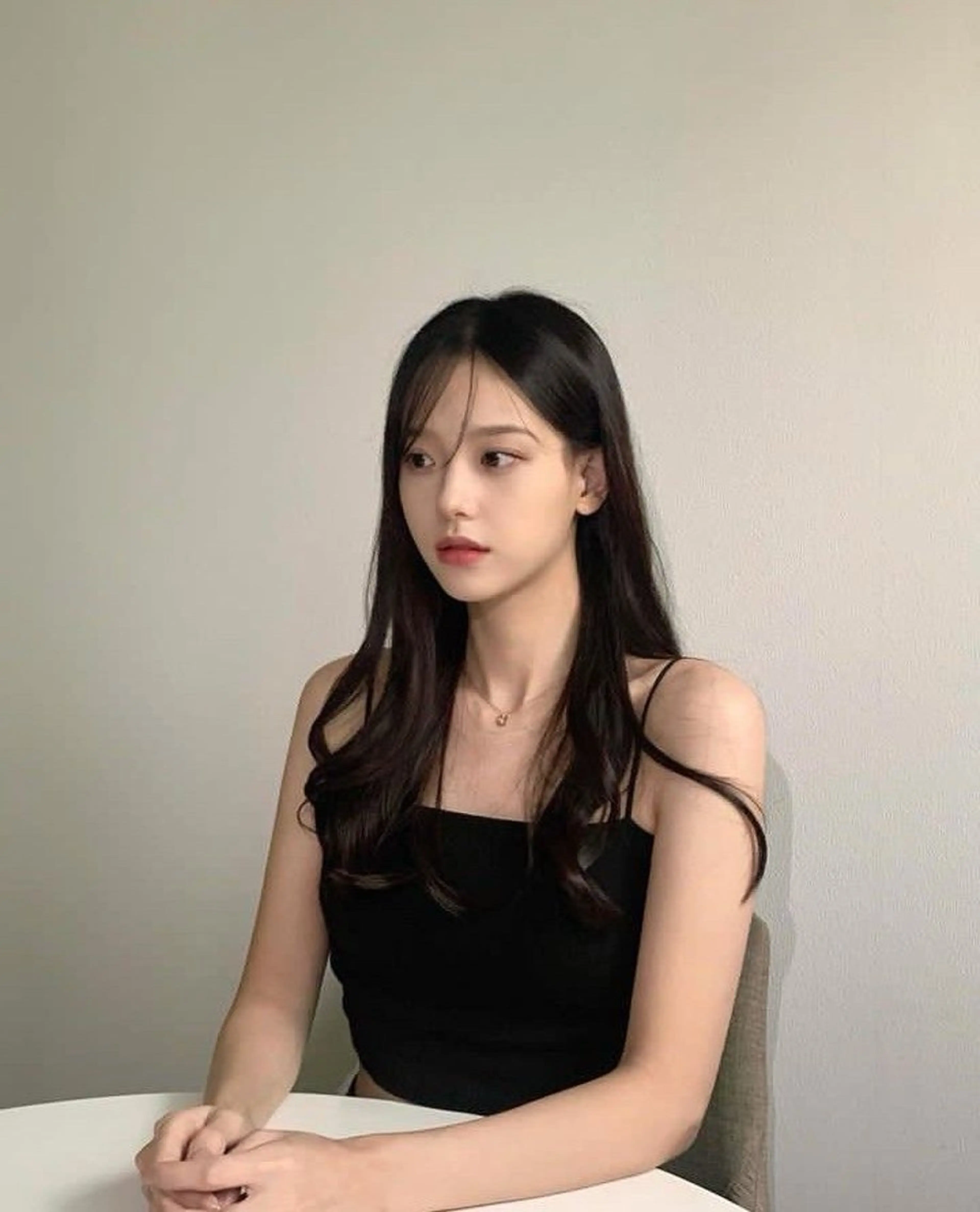 セミロング カラー カット ヘアカラー トリートメント 莉乃/縮毛矯正/髪質 改善/艶カラーのヘアスタイル