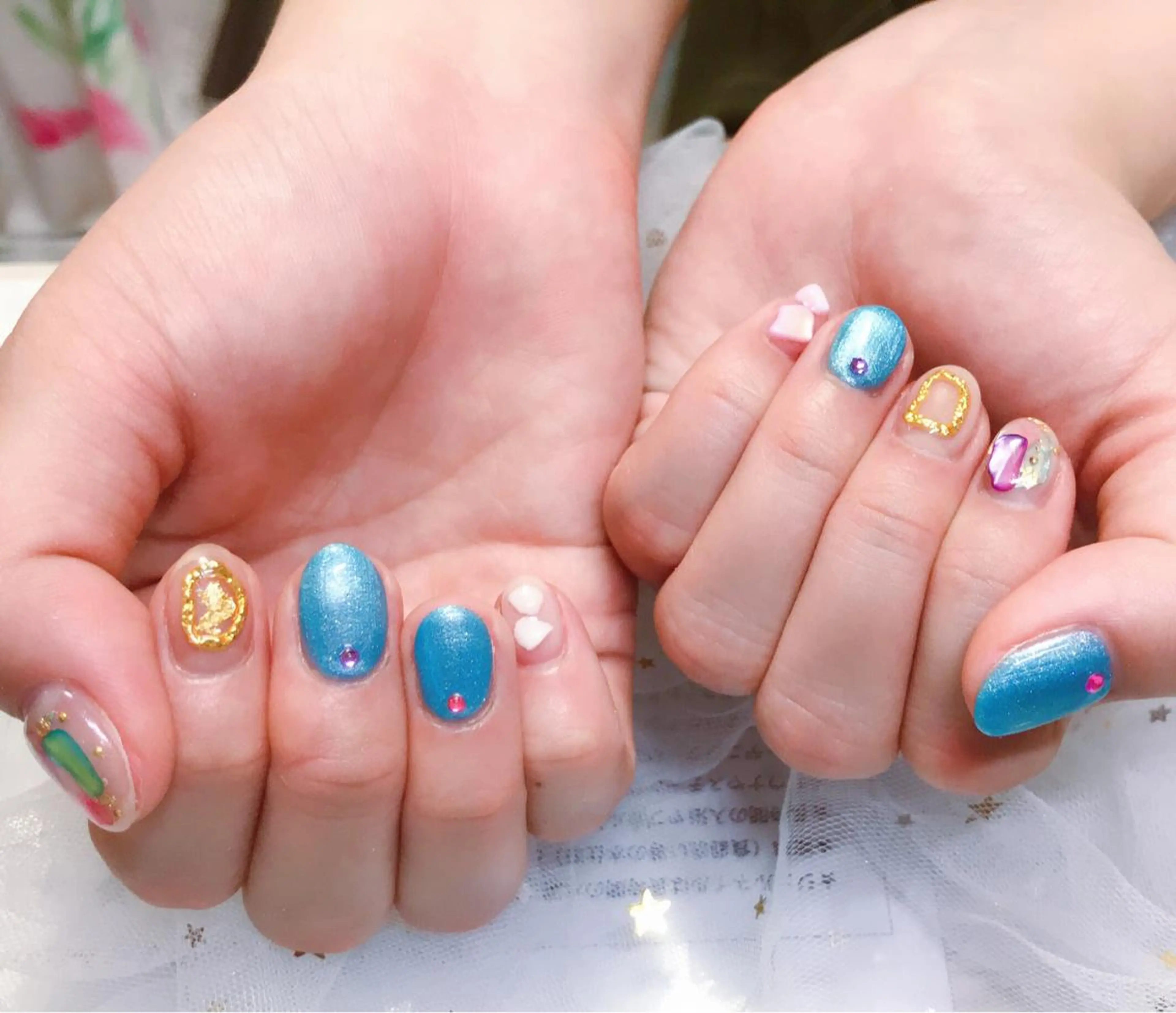 カラー ネイル 夏ネイル Q Free nailsのネイルデザイン