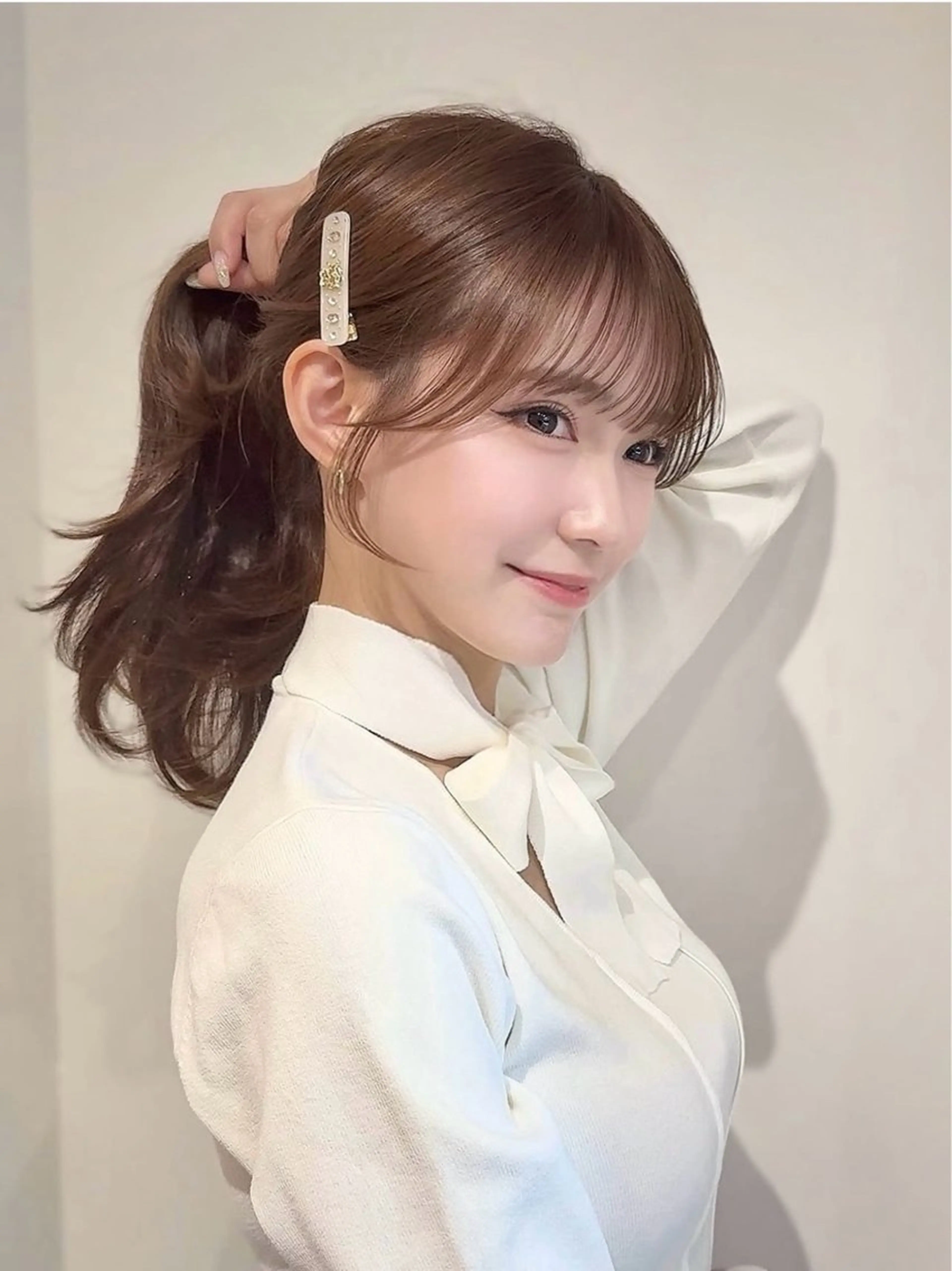 ミディアム View Osaka【ビューオオサカ】所属・みうら しょうのヘアスタイル