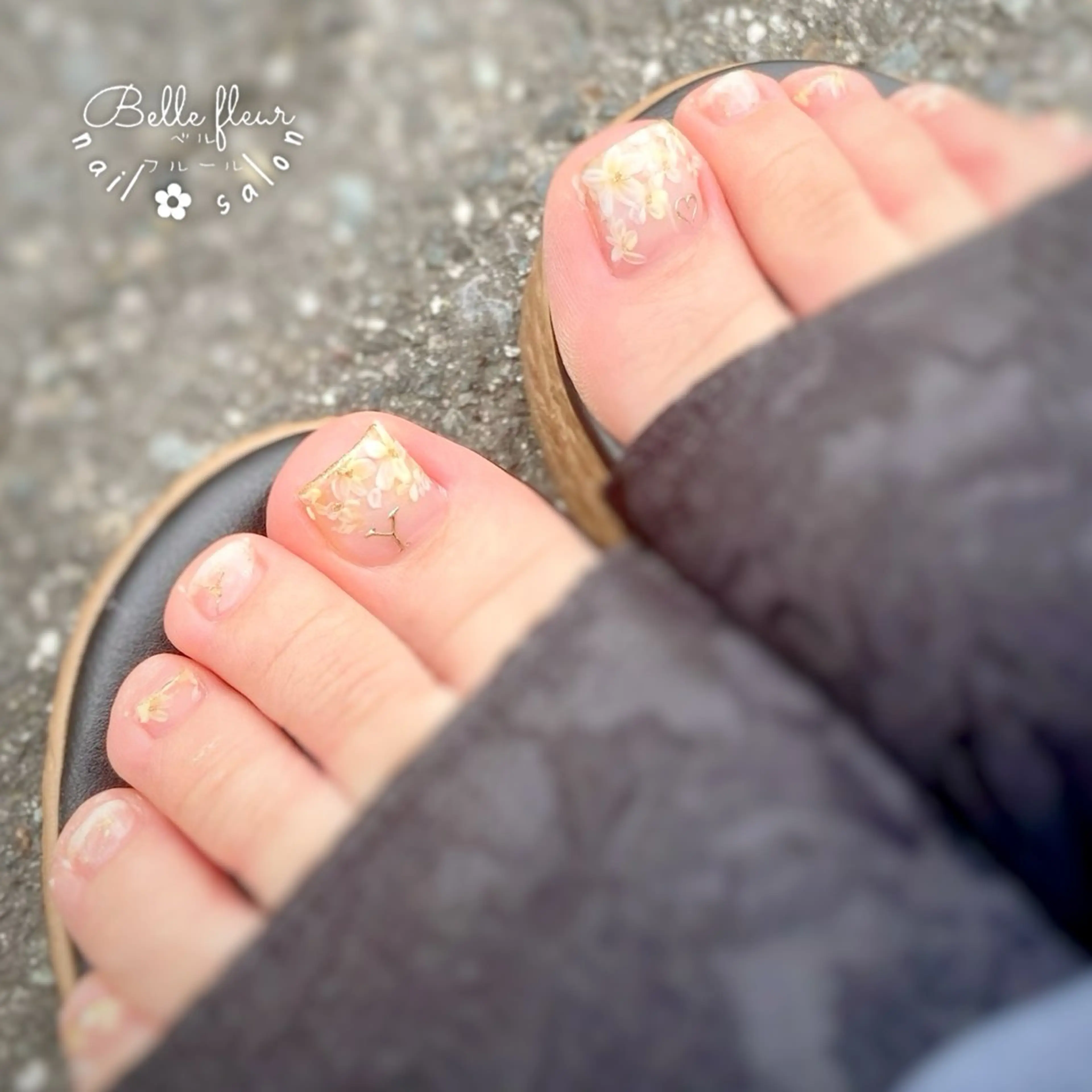 ネイル フラワーネイル ﾈｲﾙｻﾛﾝ Bellefleurのネイルデザイン