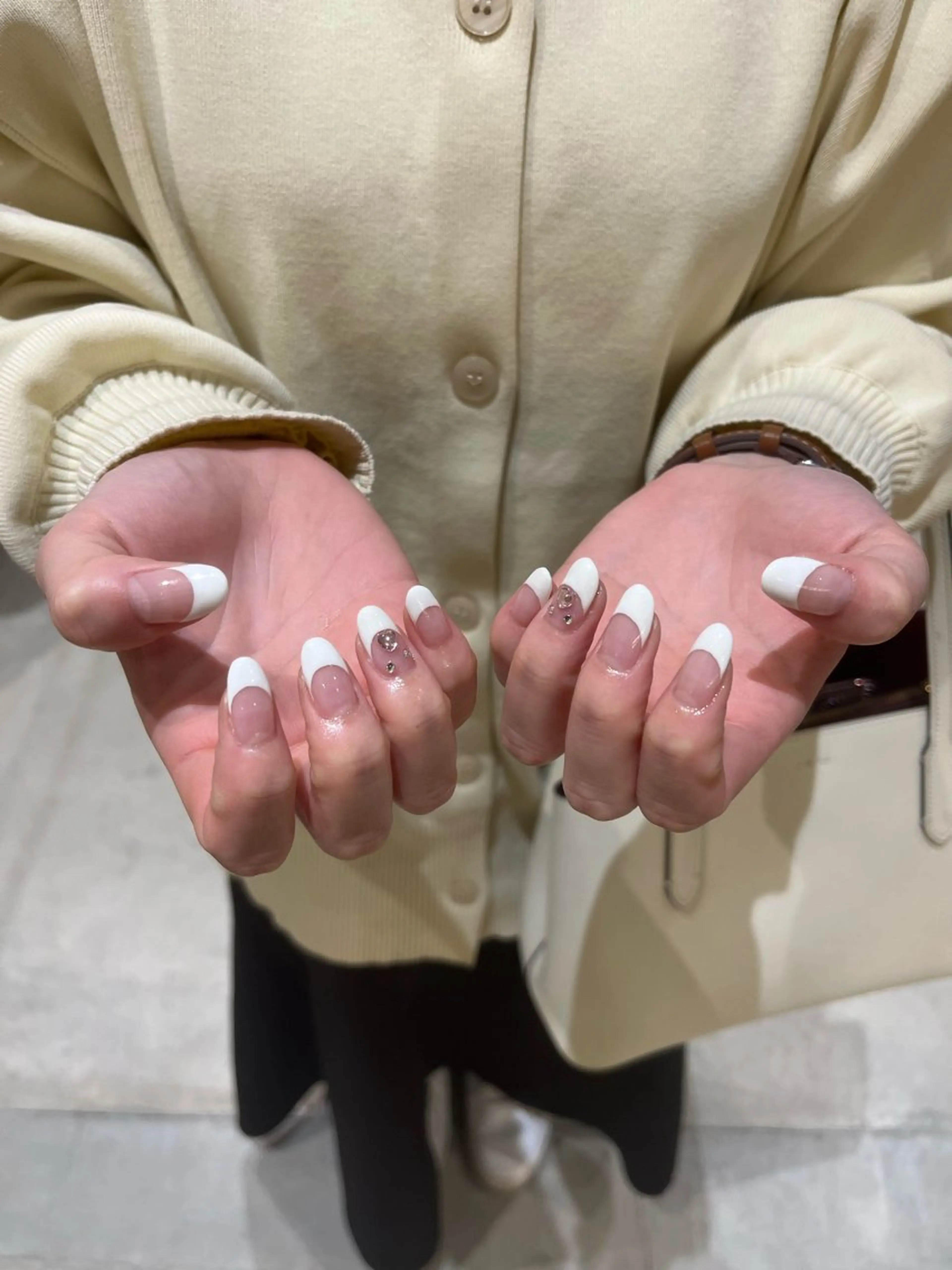 ネイル フレンチネイル aloalo所属・aloalo MIKAのネイルデザイン