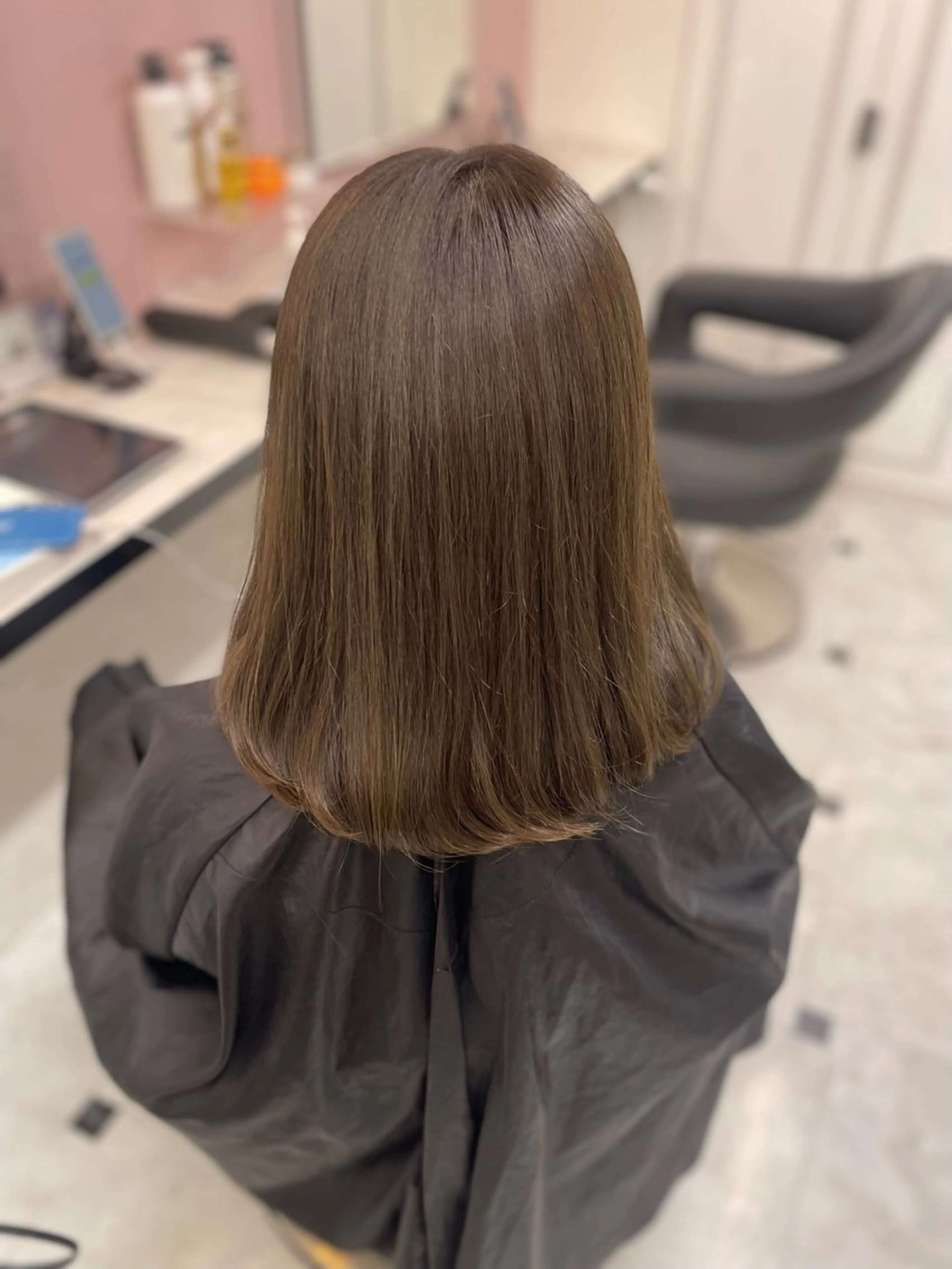 ミディアム ヘアカラー うる艶トレンドヘア 🕊️上野BABYのヘアスタイル