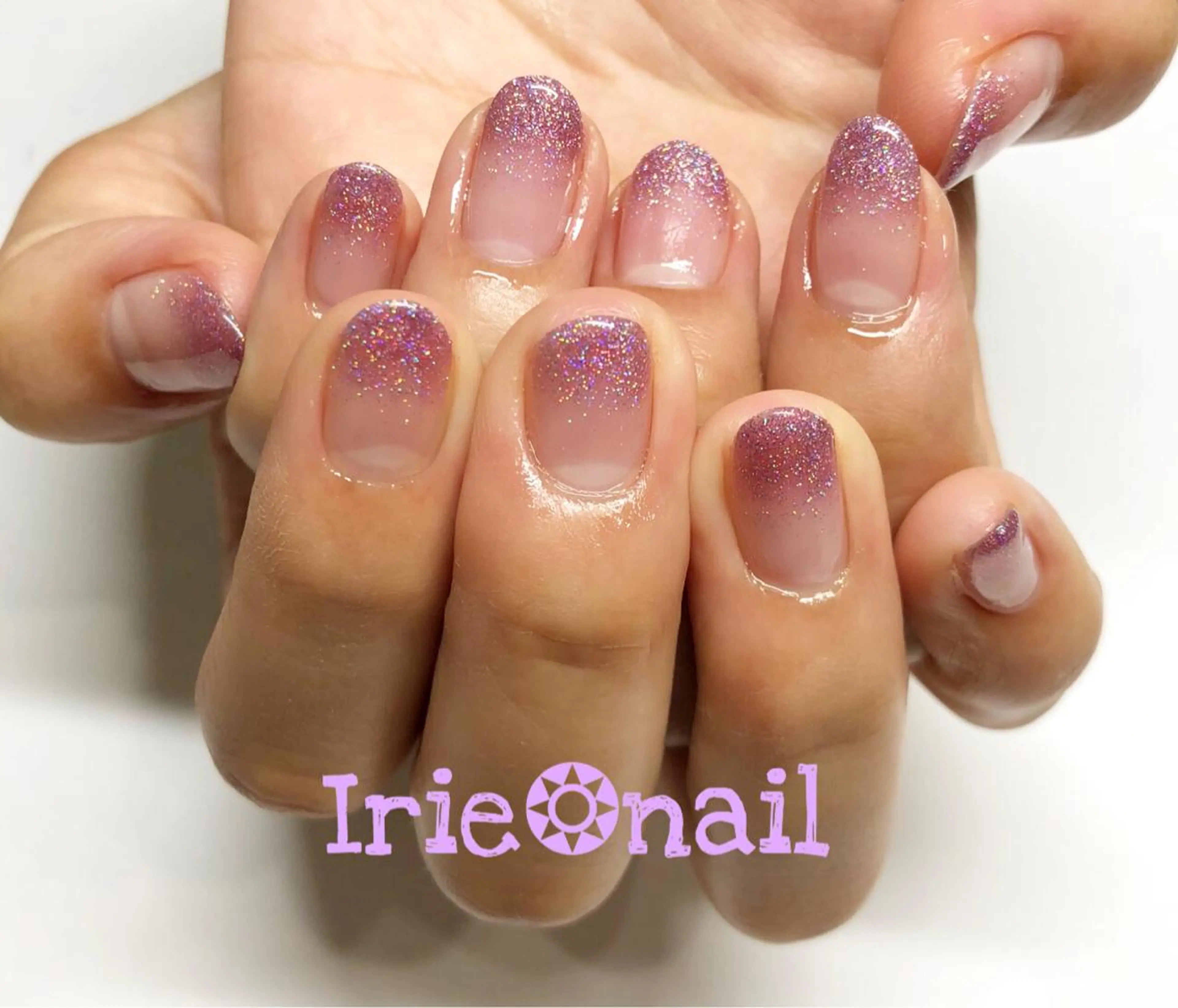 ネイル Hair salon Irie所属・與儀 知佳のネイルデザイン