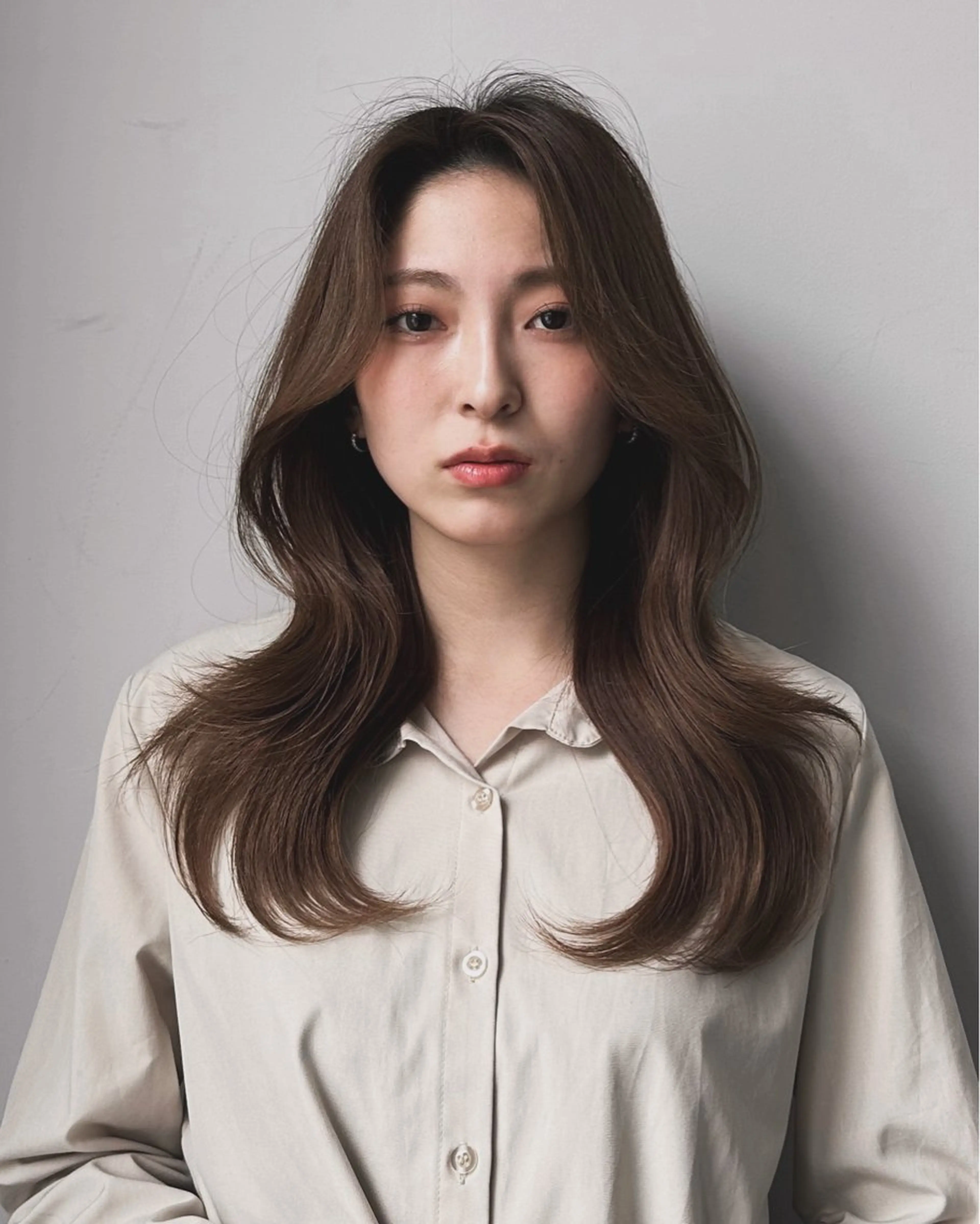 セミロング カット ヘアカラー トリートメント レイヤー/顔周り カット/松岡 祥利のヘアスタイル