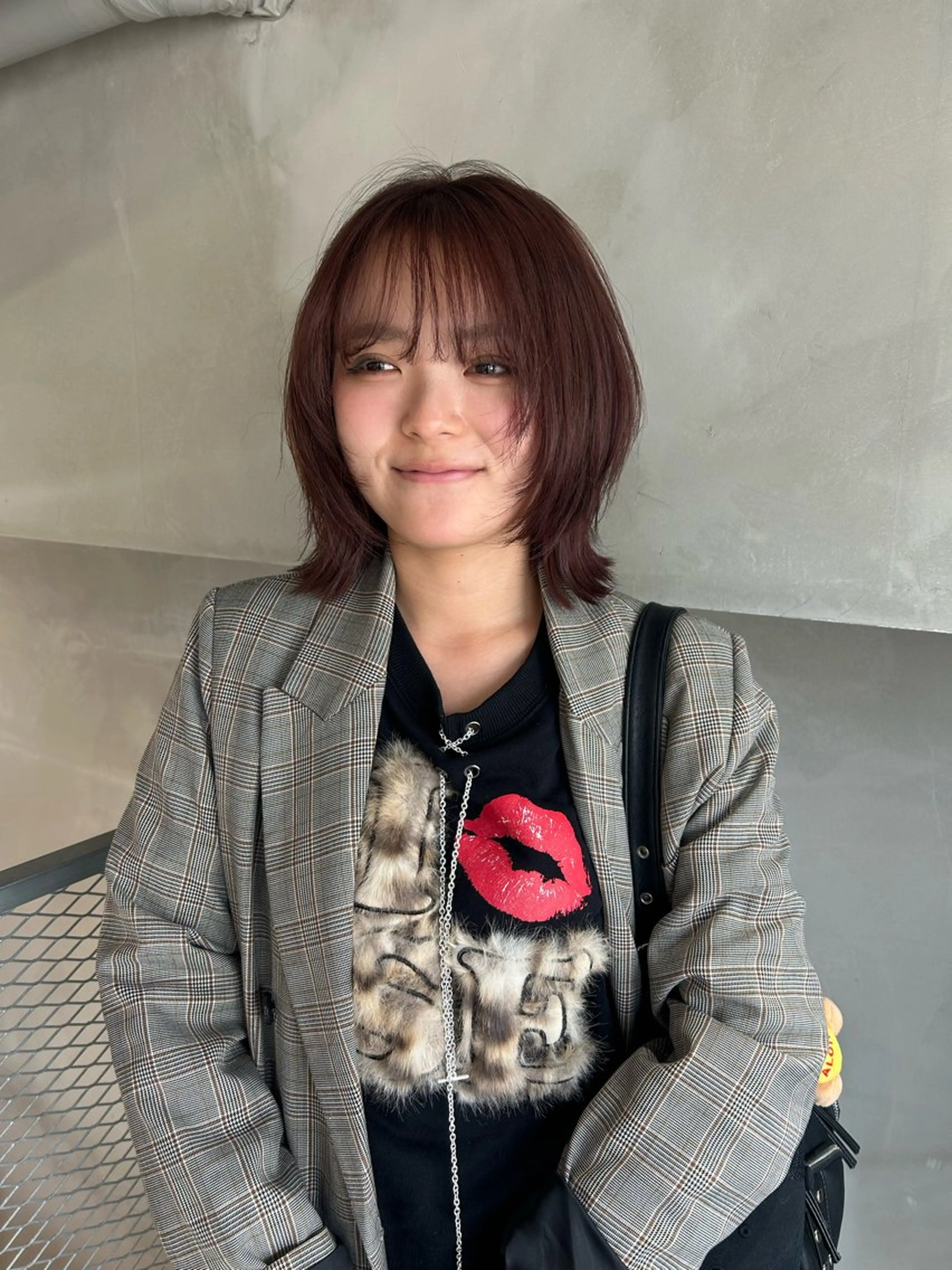 ミディアム カラー ブラウンカラー レッドカラー レッドブラウン レイヤーカット カット ヘアカラー トリートメント 透明感カラー🫧 nanohaのヘアスタイル