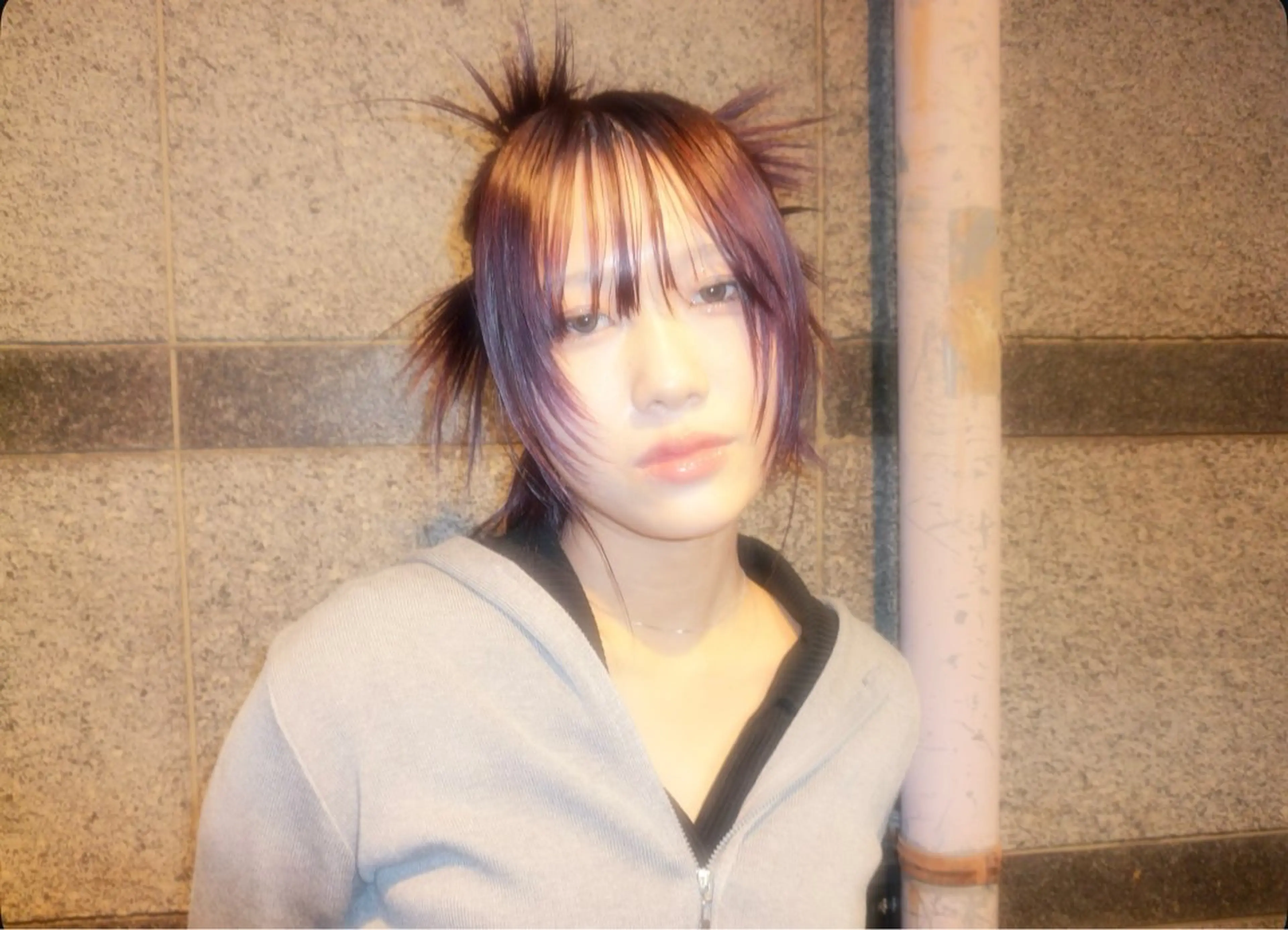 ミディアム カラー GIVET所属・心斎橋/ハイトーン/ レイヤーカットのヘアスタイル