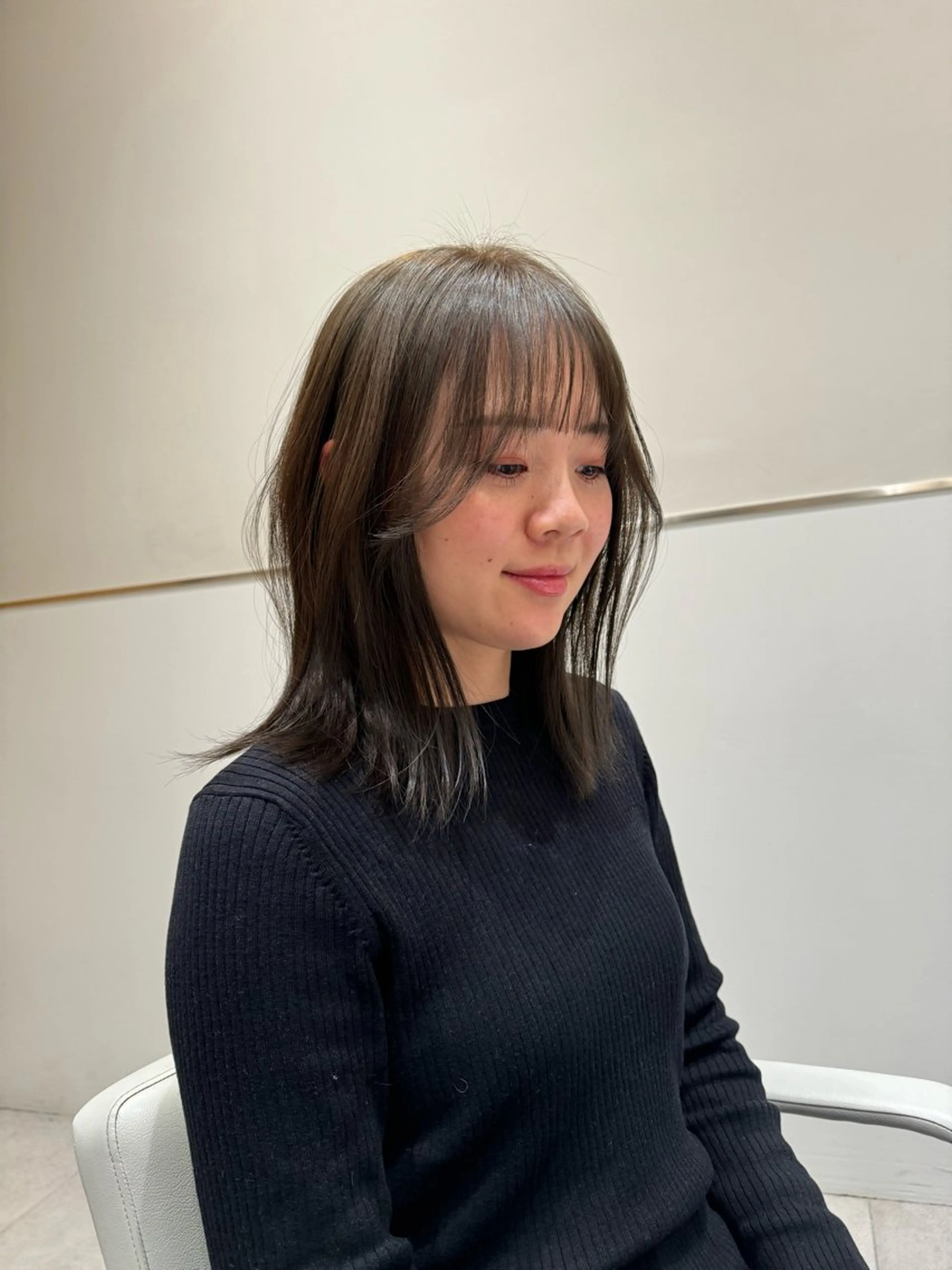 ミディアム カラー パーマ ヘアアレンジ カット ヘアカラー トリートメント ヘアセット 小野寺瑞希 /最小顔カットのヘアスタイル