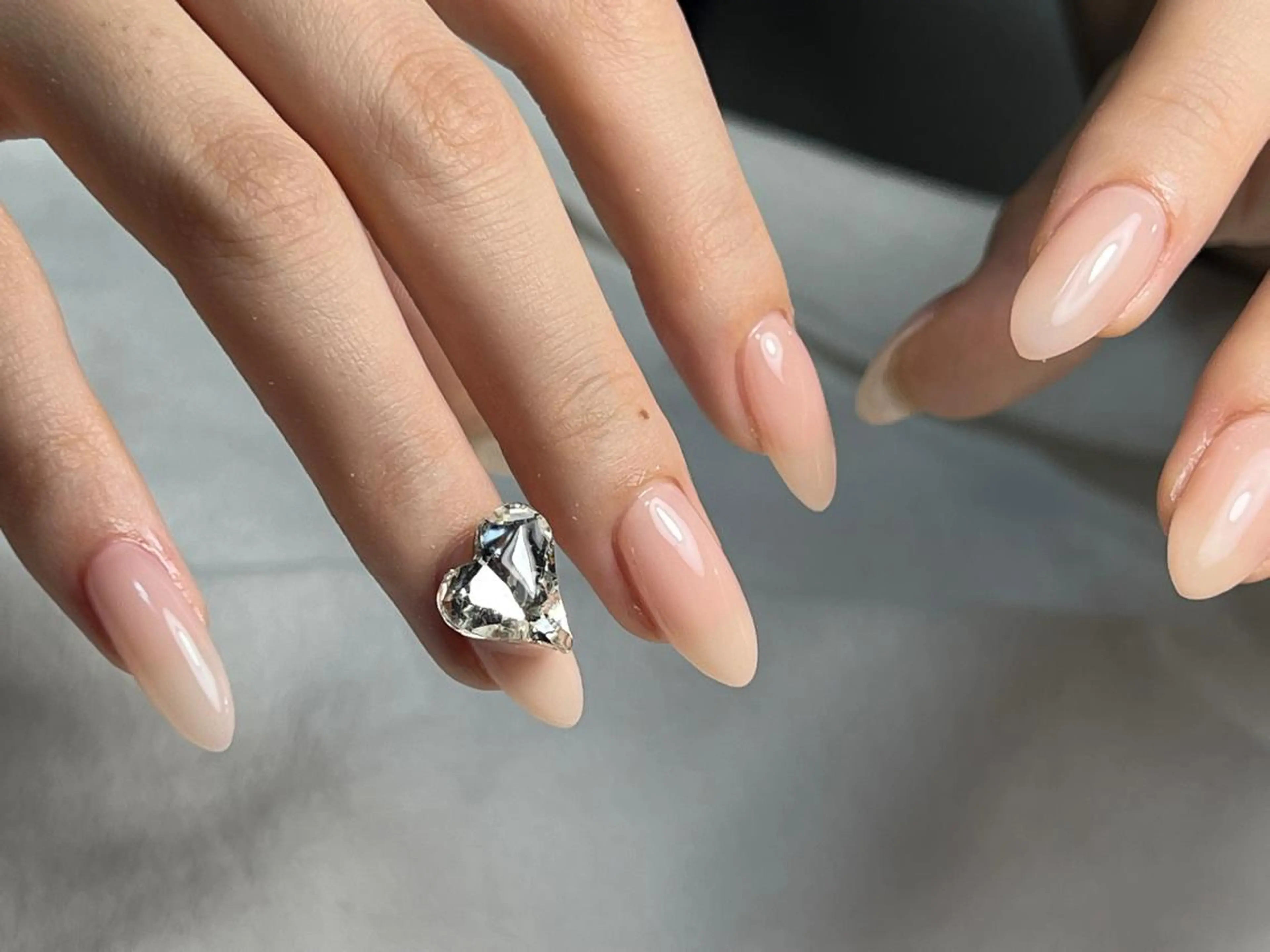 ネイル ワンカラーネイル lucky nail 歌舞伎町のネイルデザイン