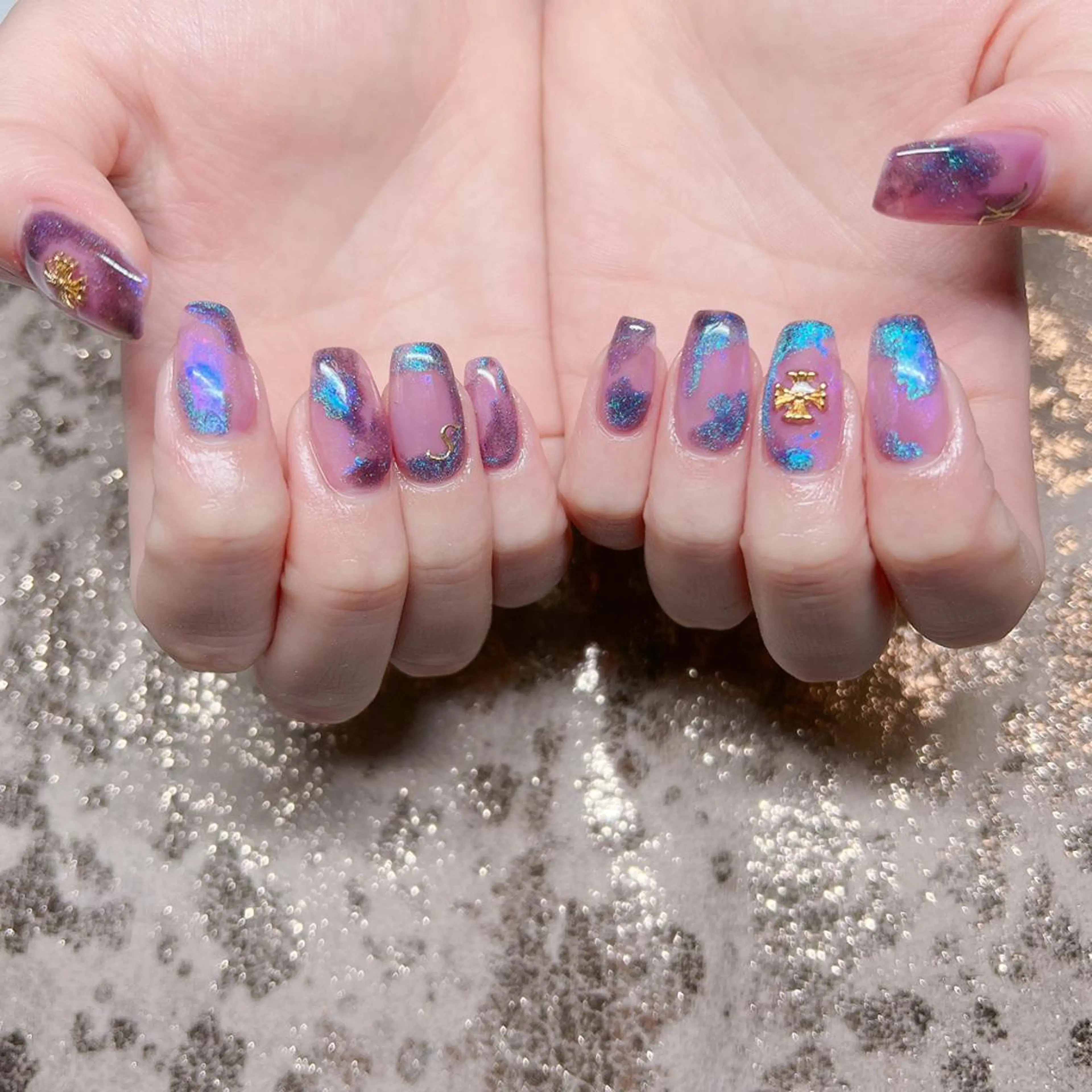 ネイル 個室ネイルサロンDolly  Girl〜ドーリーガール〜所属・DollyGirl KYOKOのネイルデザイン