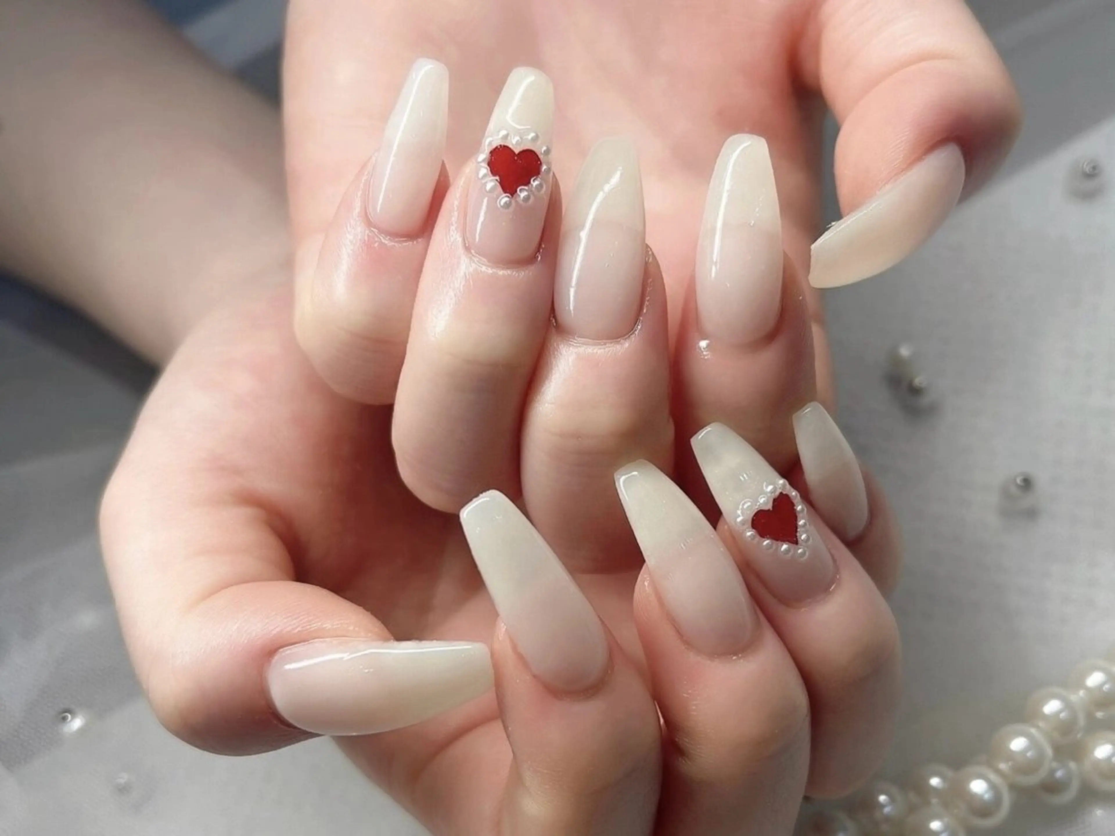 メンズ ネイル アートネイル フレンチネイル ジェルネイル キラキラネイル パラジェル Bloom スカルプ専門店のネイルデザイン