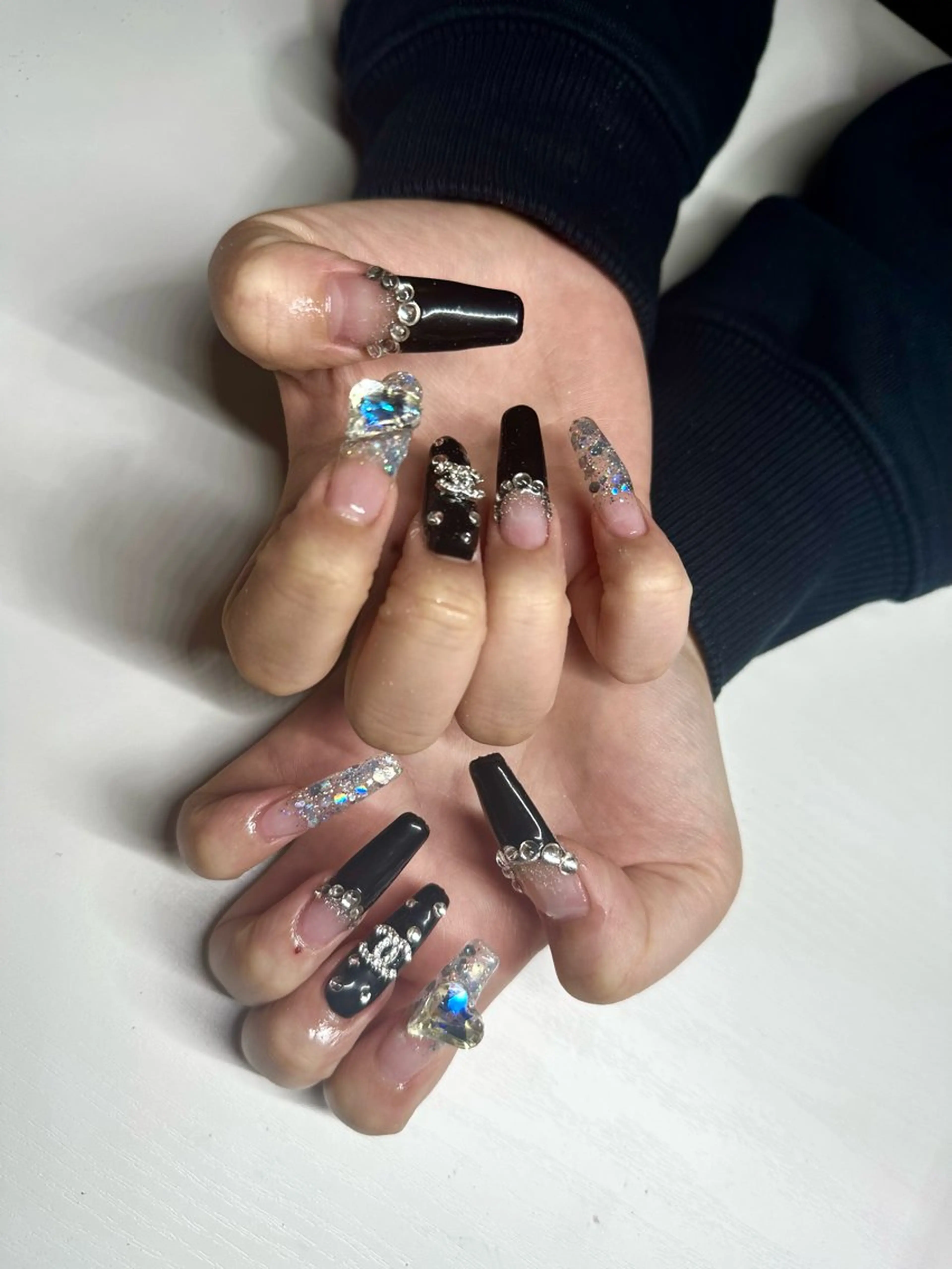 ネイル 🩵liru Haru🩵のネイルデザイン