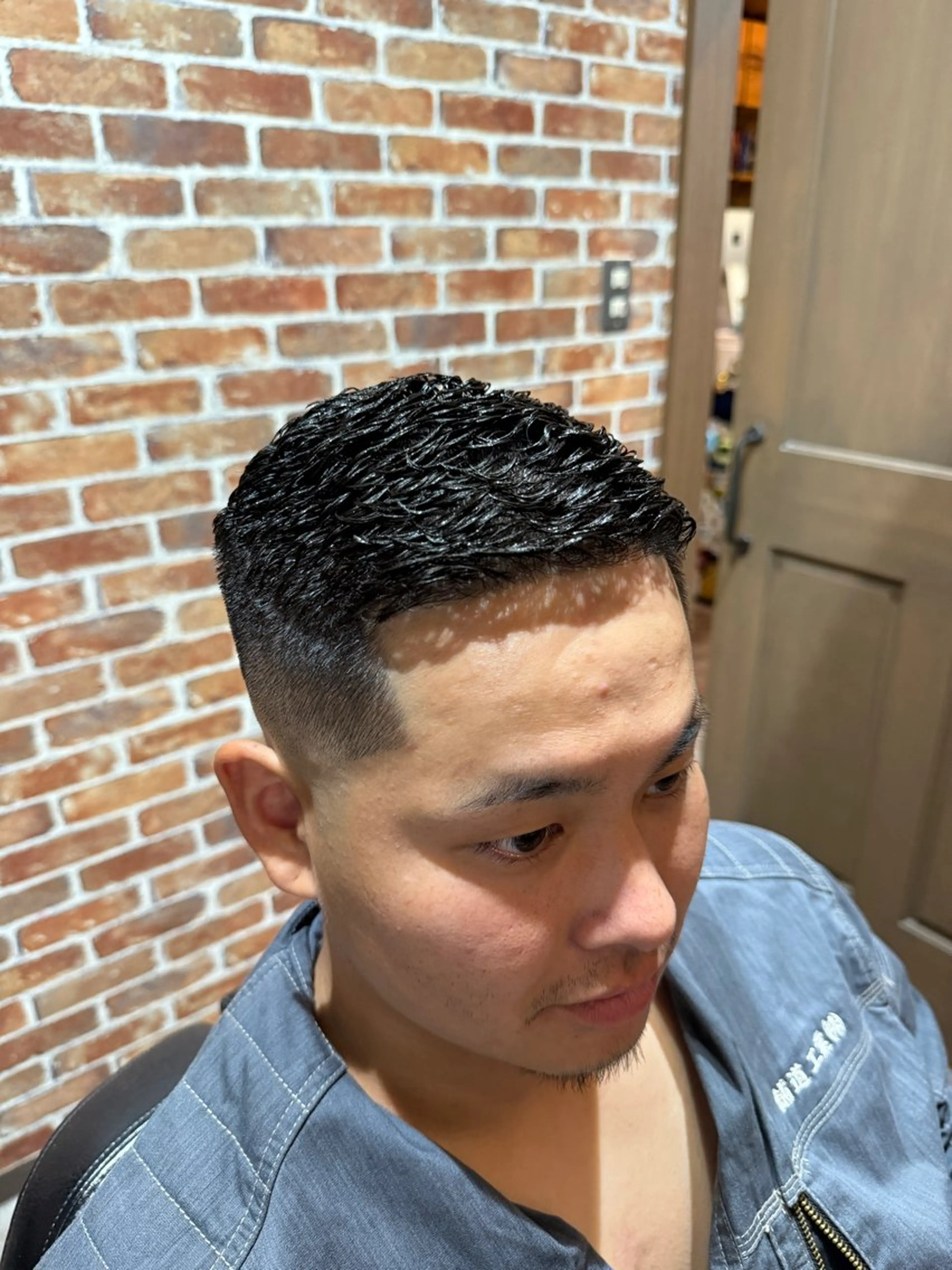 ショート パーマ なかで りゅうのすけのヘアスタイル